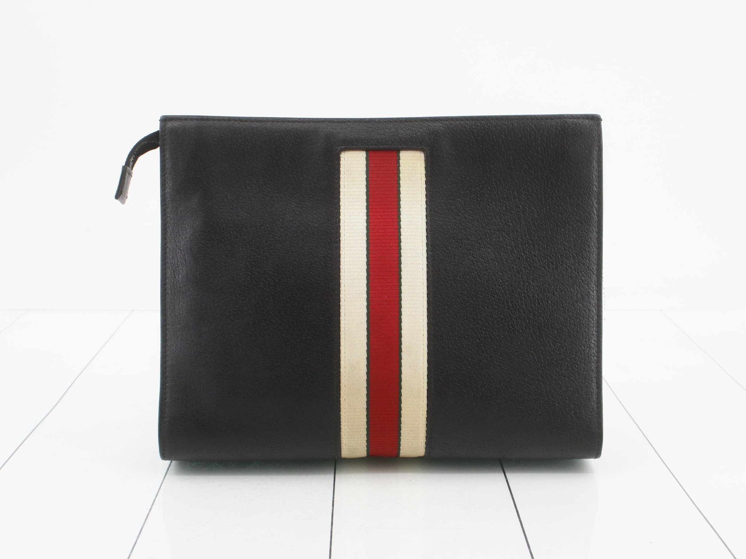 475316 Logo Clutch Bag, Leather, Black — view 2