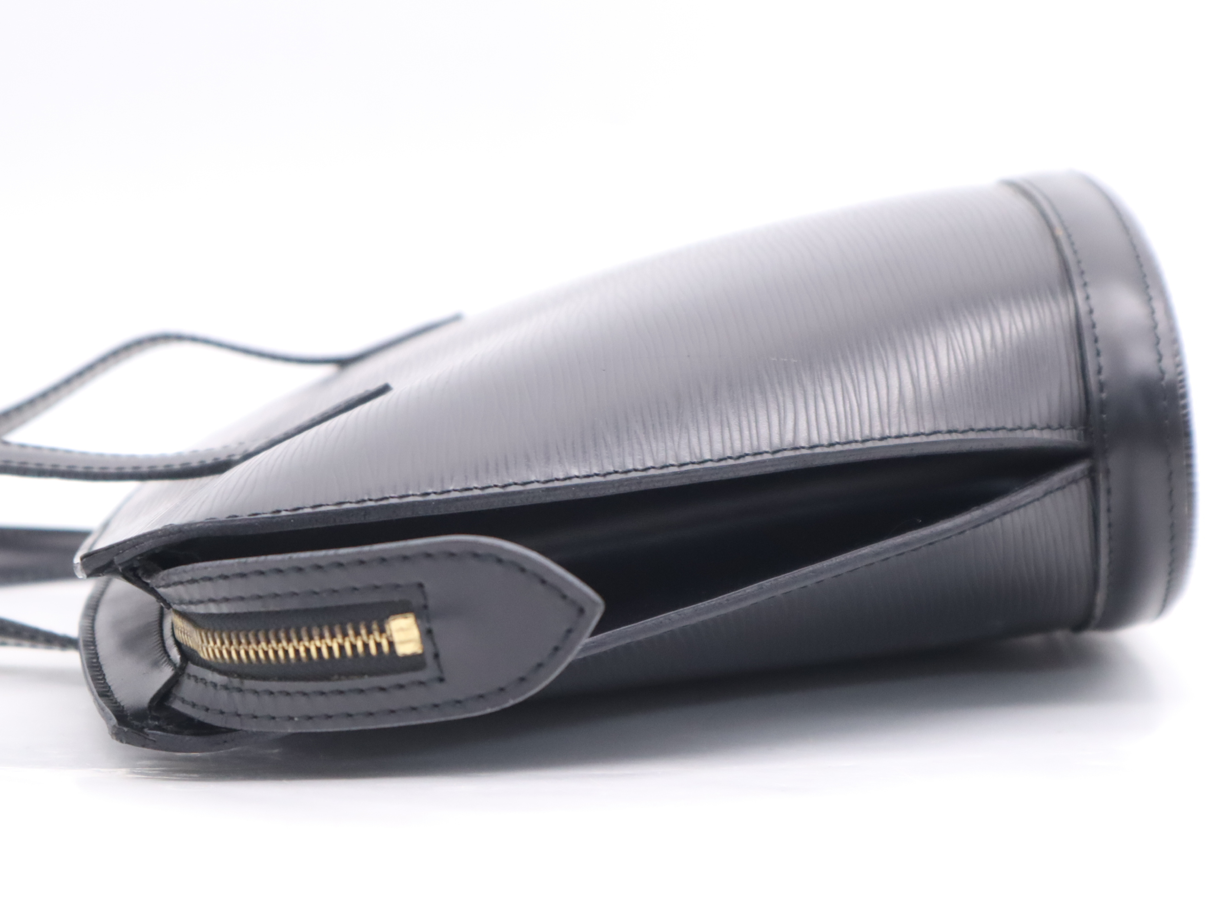 M52272 Epi Saint Jacques Noir Handbag — view 3