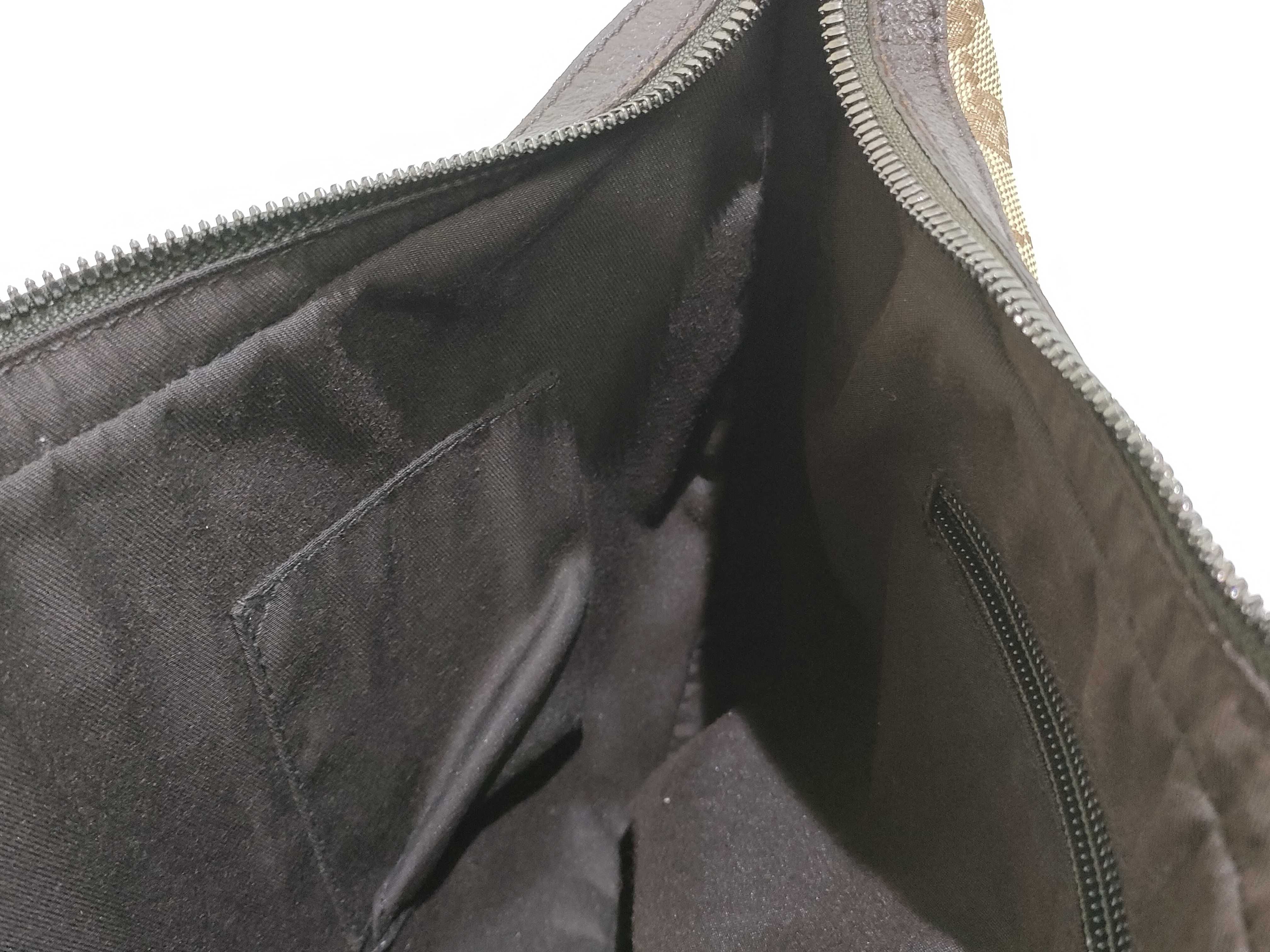 GG Canvas Shoulder Bag — view 12