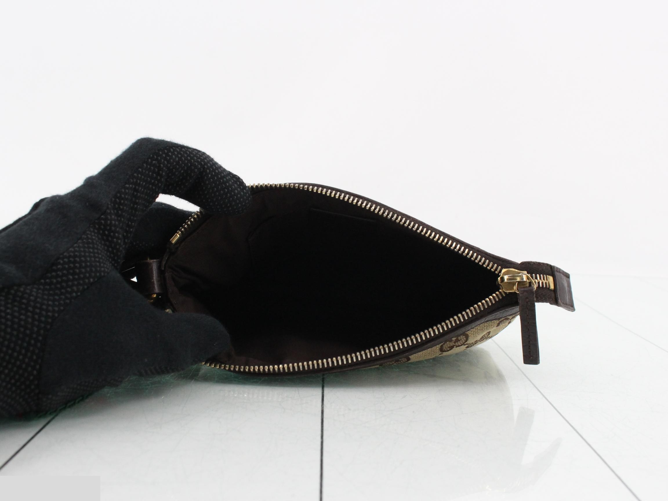 GG Canvas Clutch Pouch — view 4