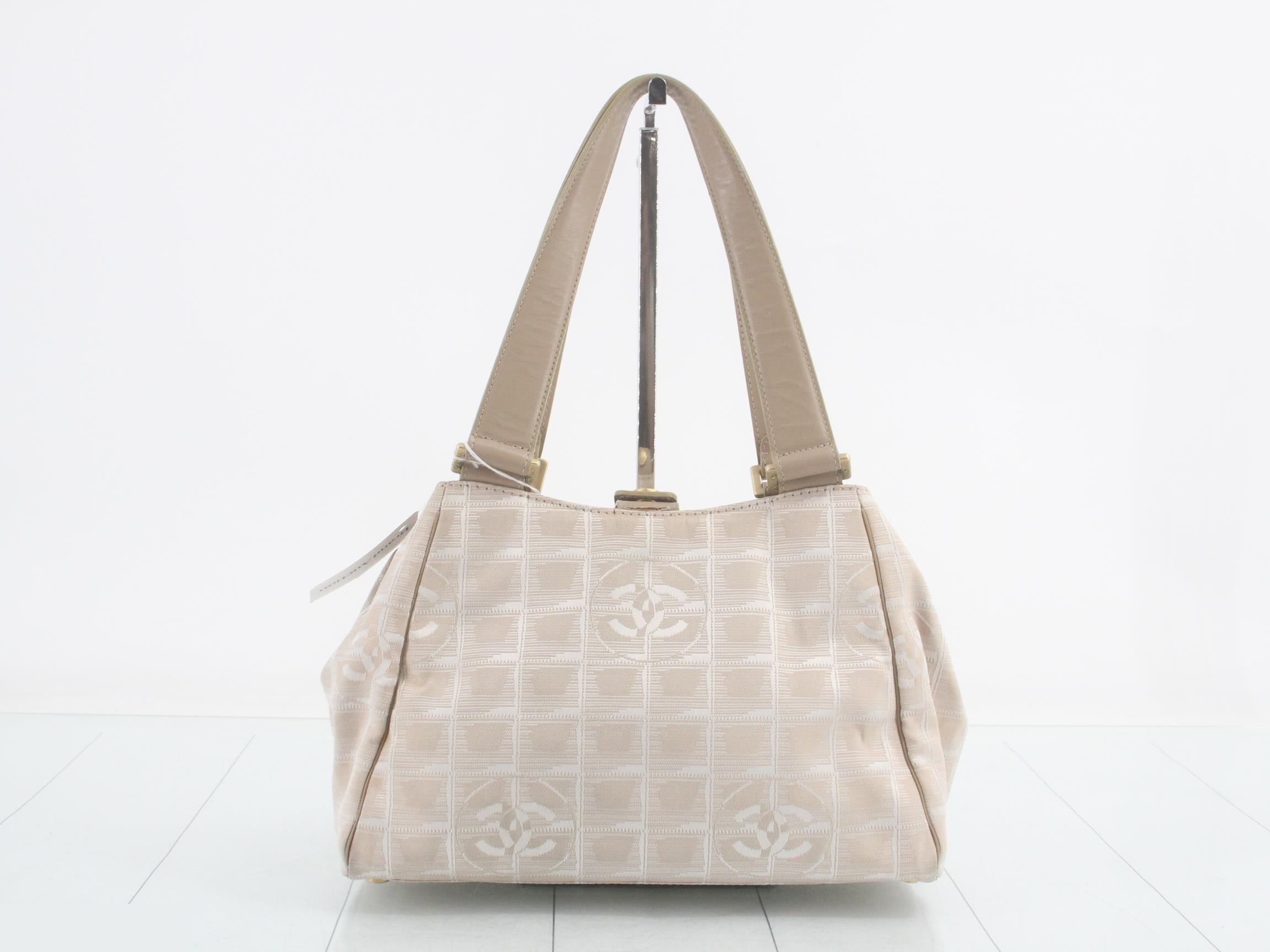 new travel handbag — view 2