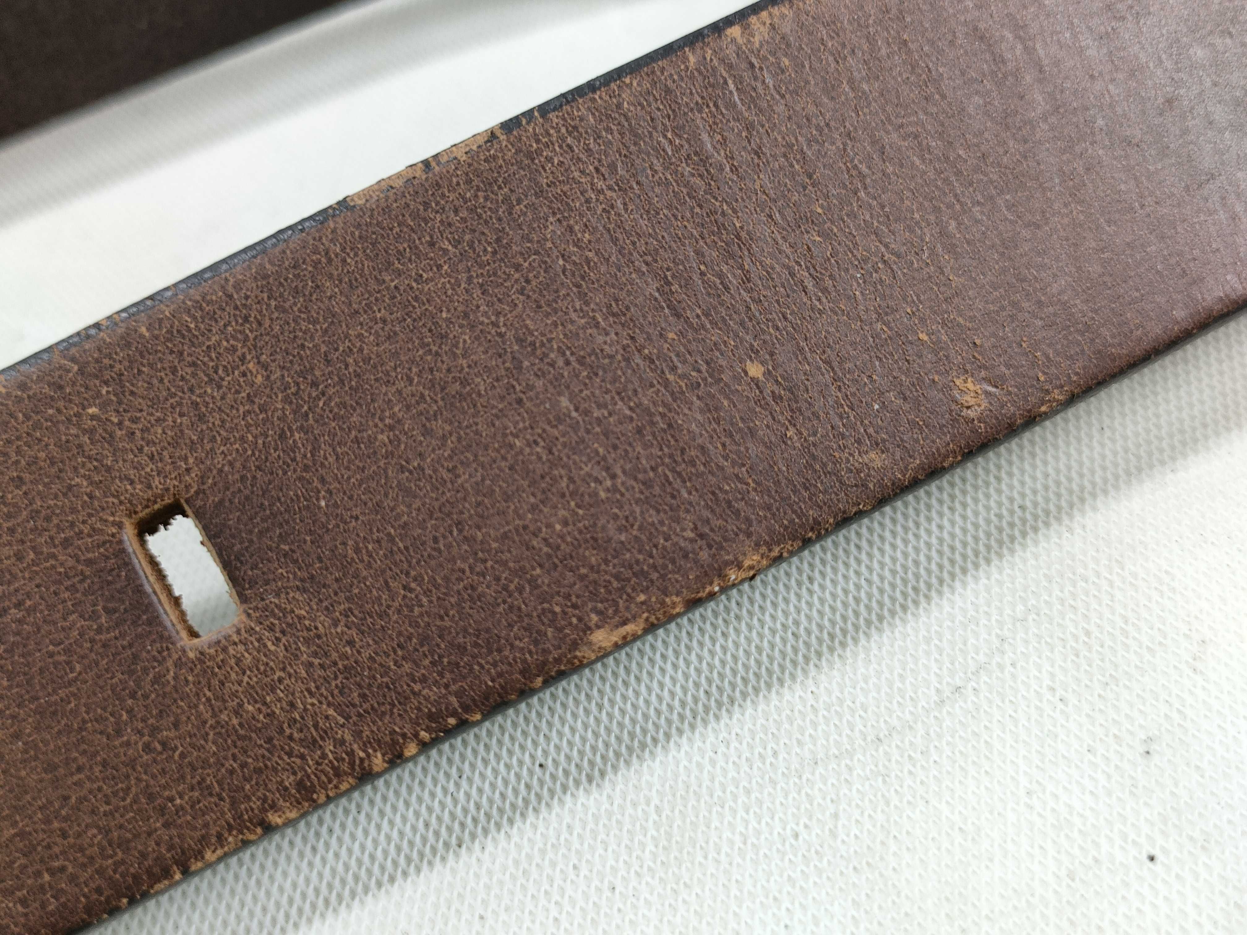 leather belt — view 7