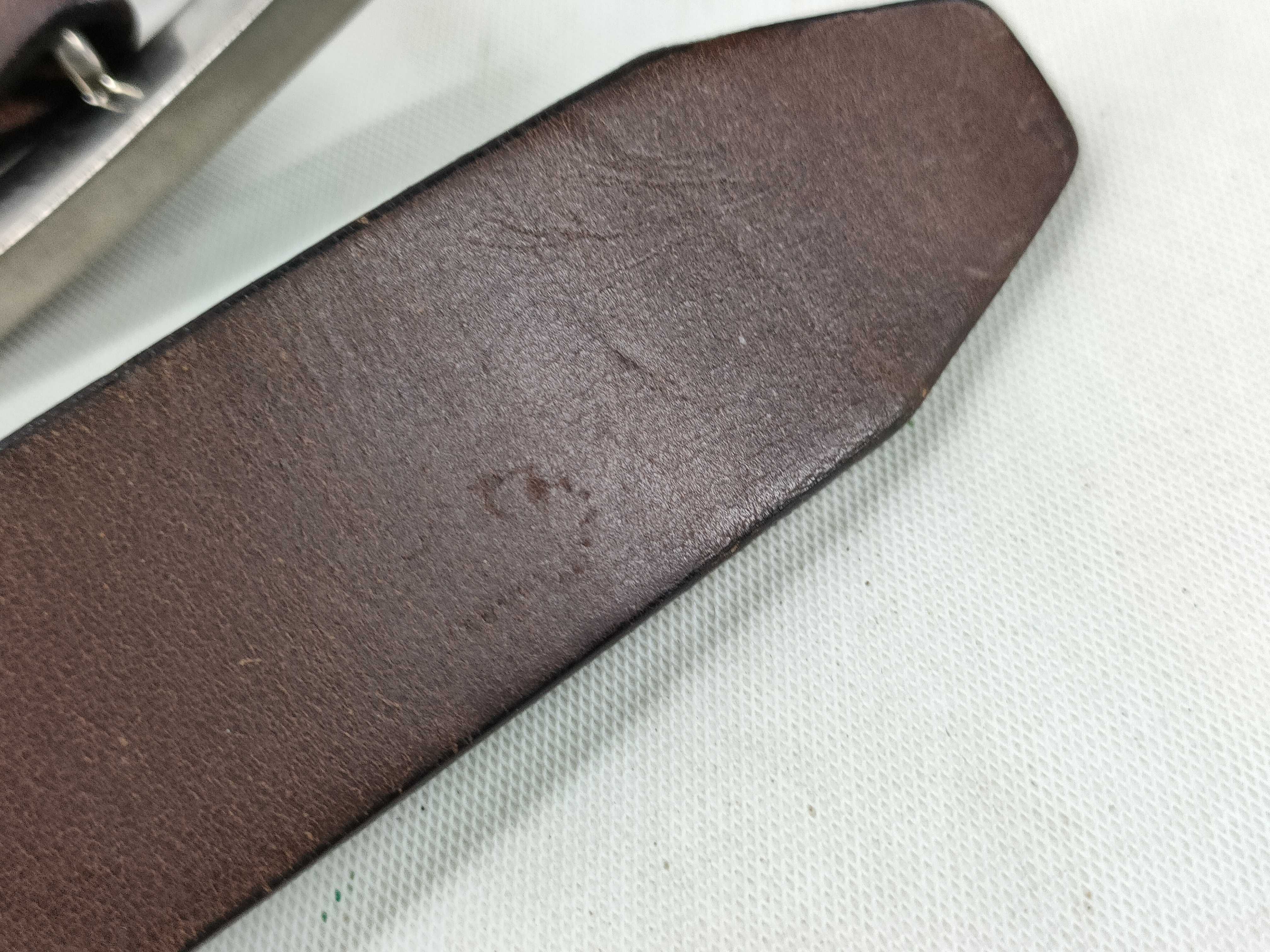 leather belt — view 9