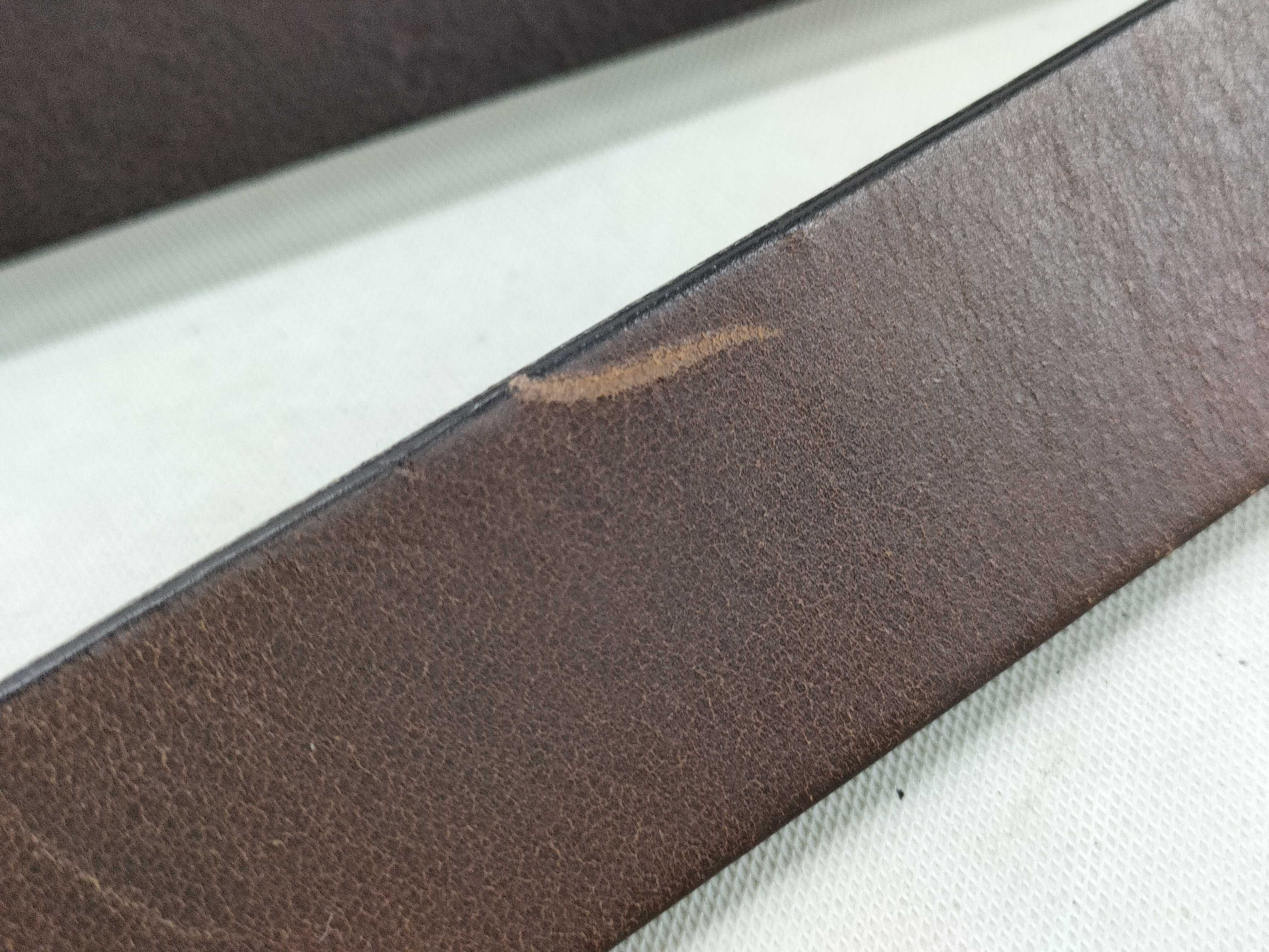 leather belt — view 10