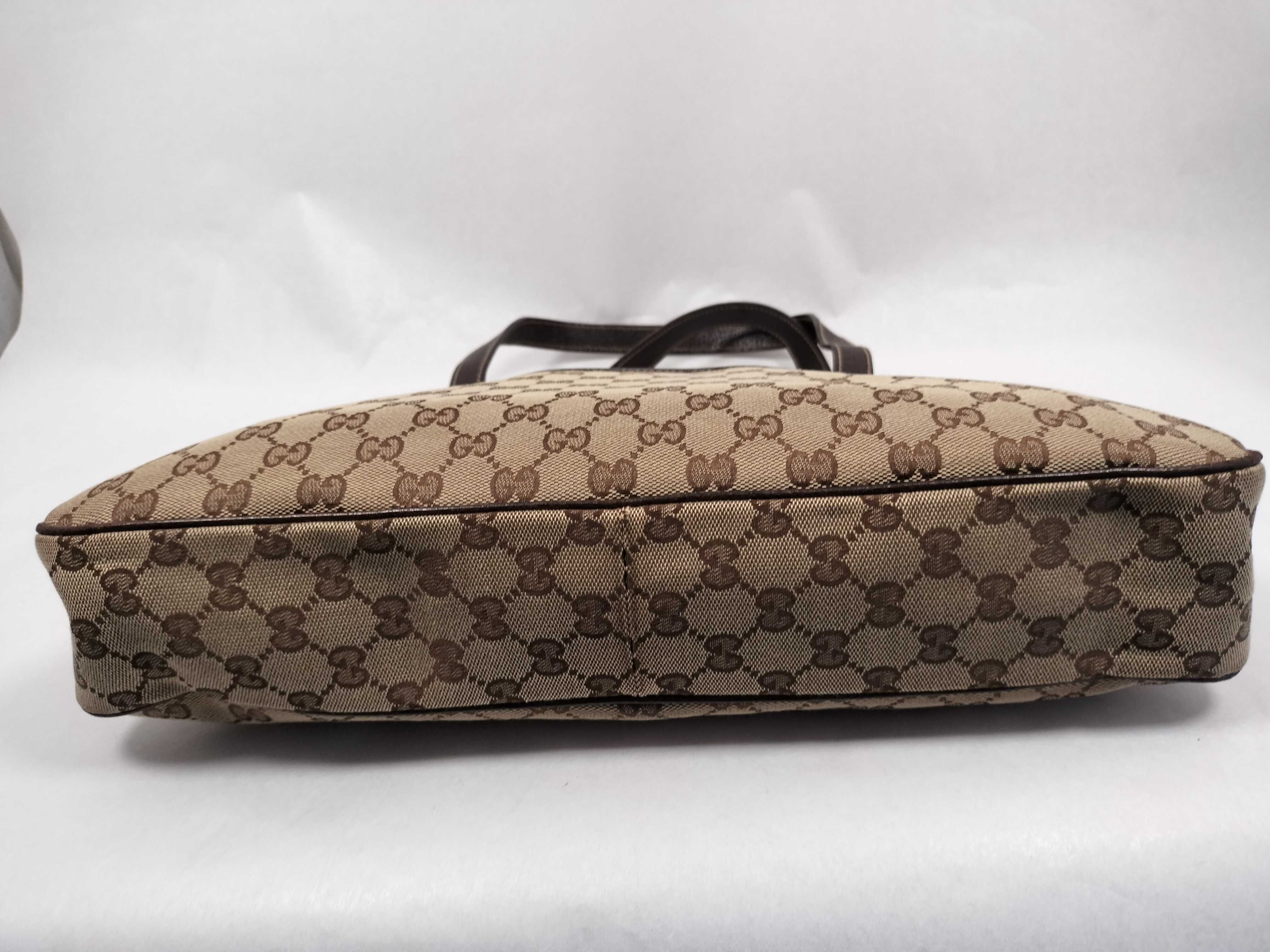 GG Canvas Gucci Handbag — view 7
