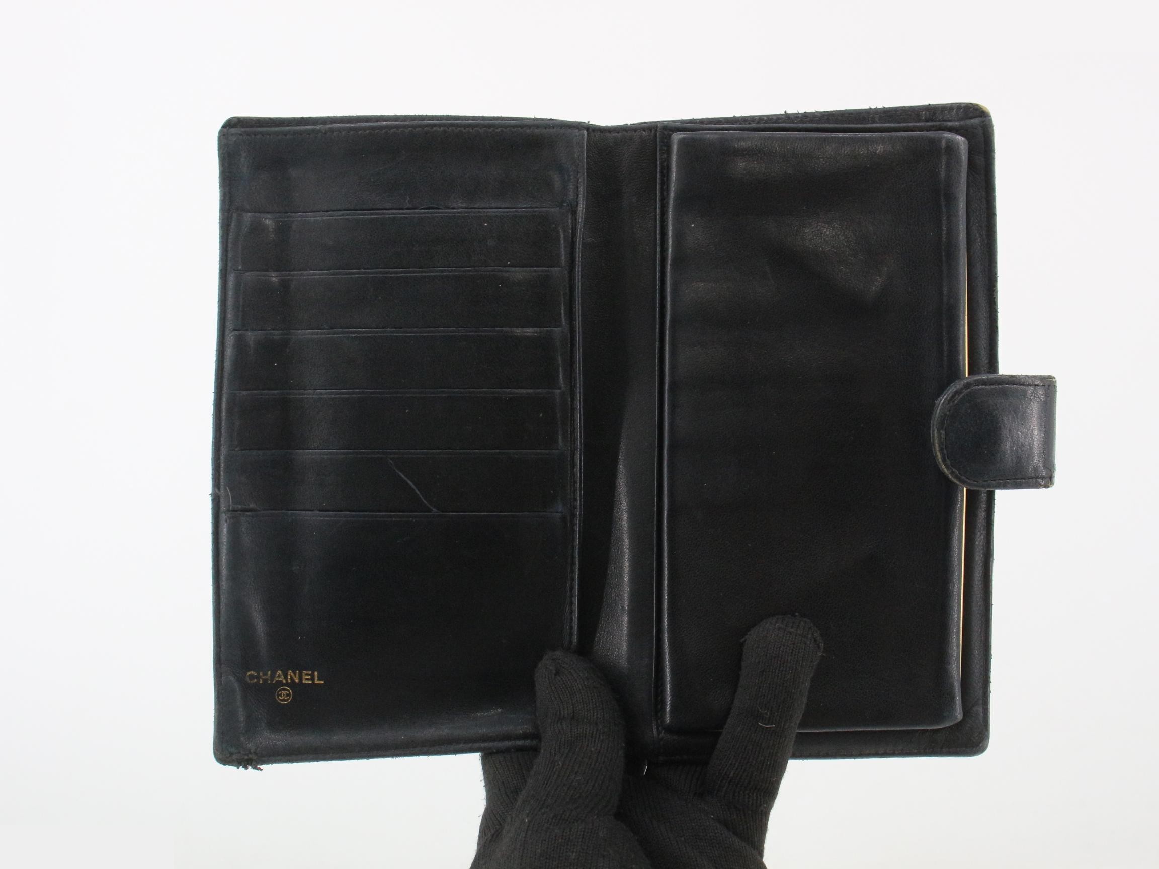 Large Coco Mark Clasp Long Wallet — view 4