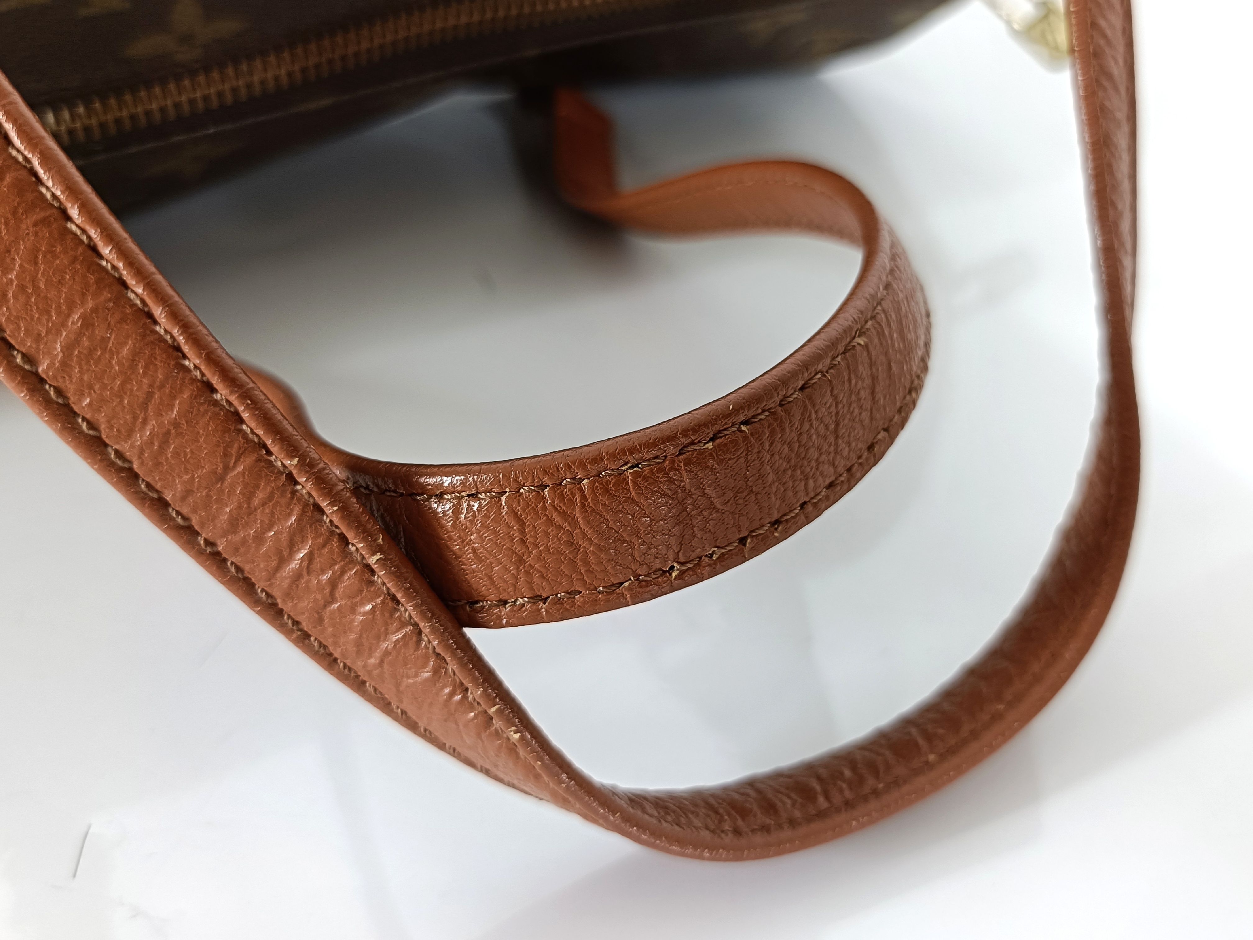Monogram Papillon 26 M51366 863TH Handbag — view 4