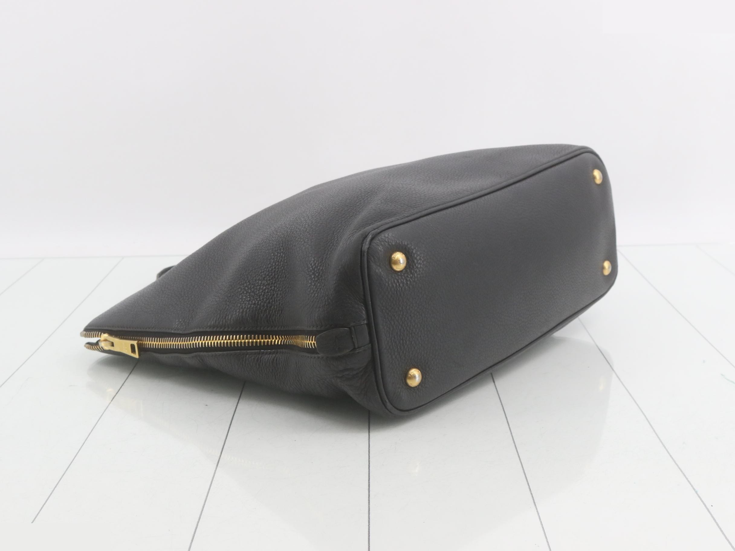 Vitello Daino Leather Tote Bag — view 5
