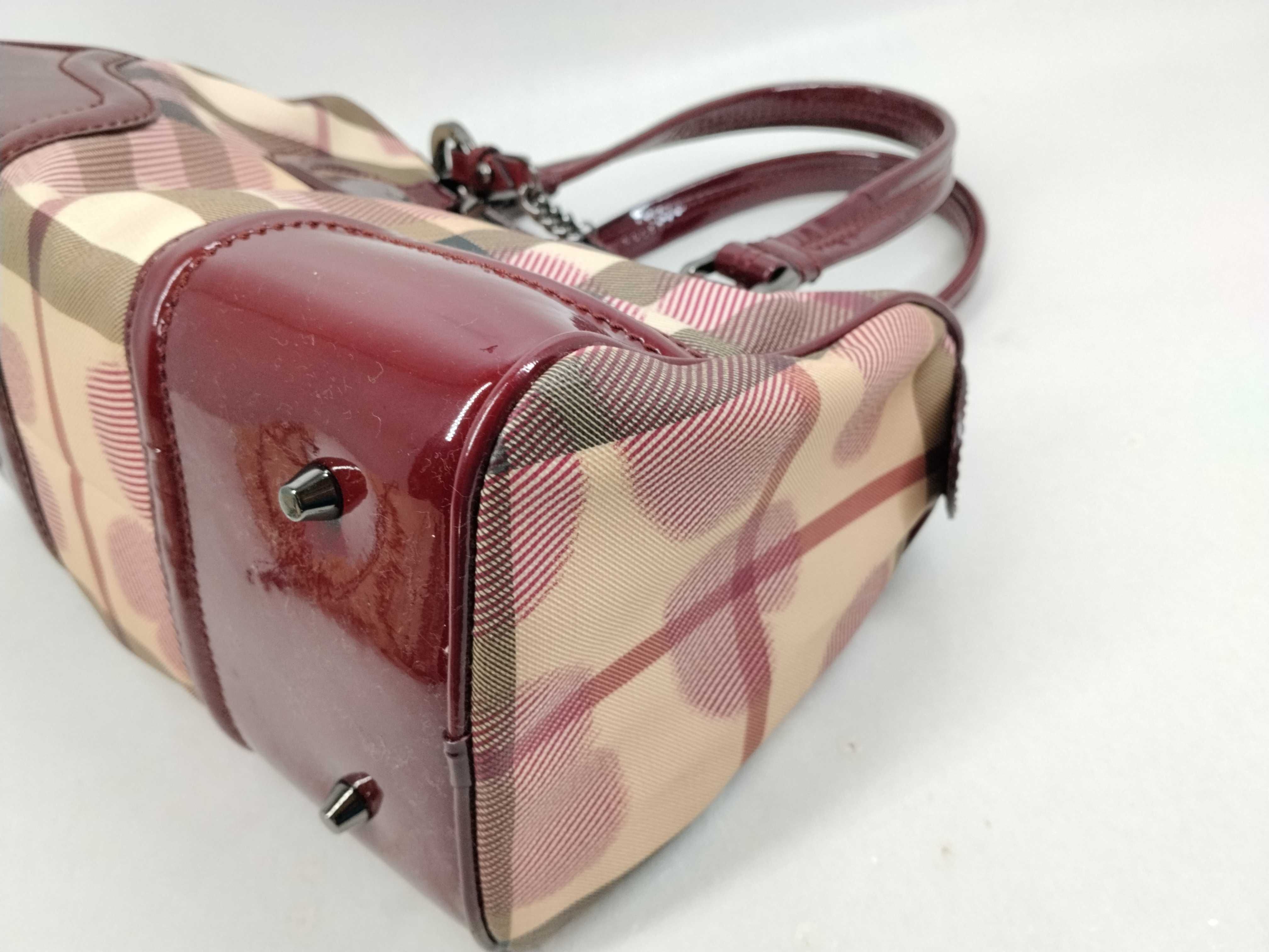 Heart Nova Check Pattern Boston Bag — view 8