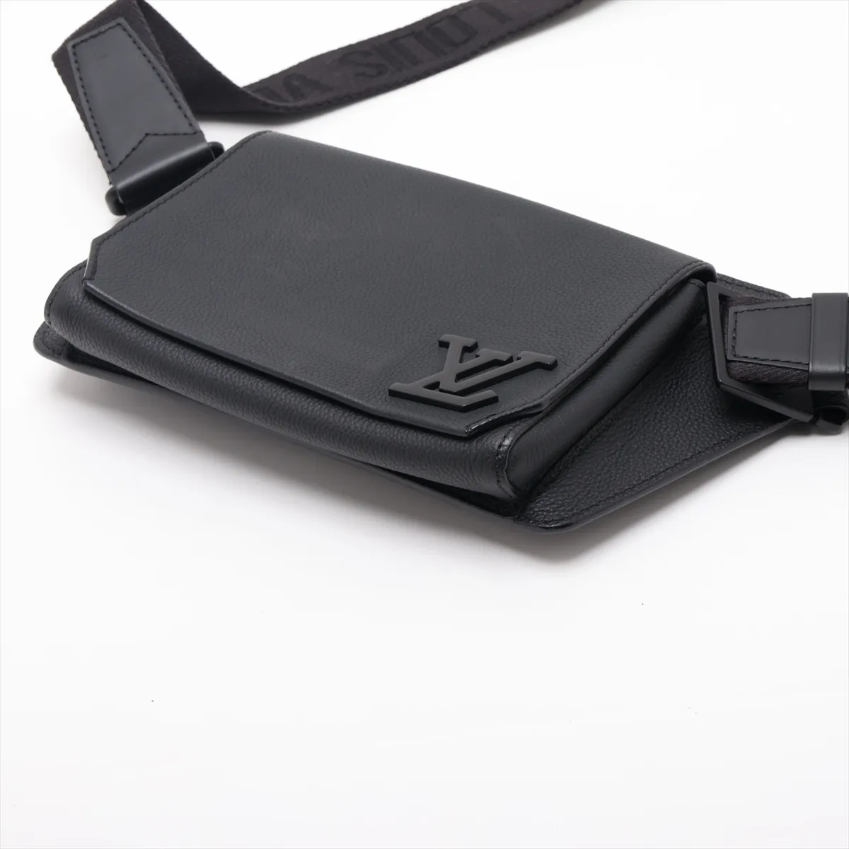 LV Aerogram Takeoff Sling M57081 Black (RFID detected) — view 3