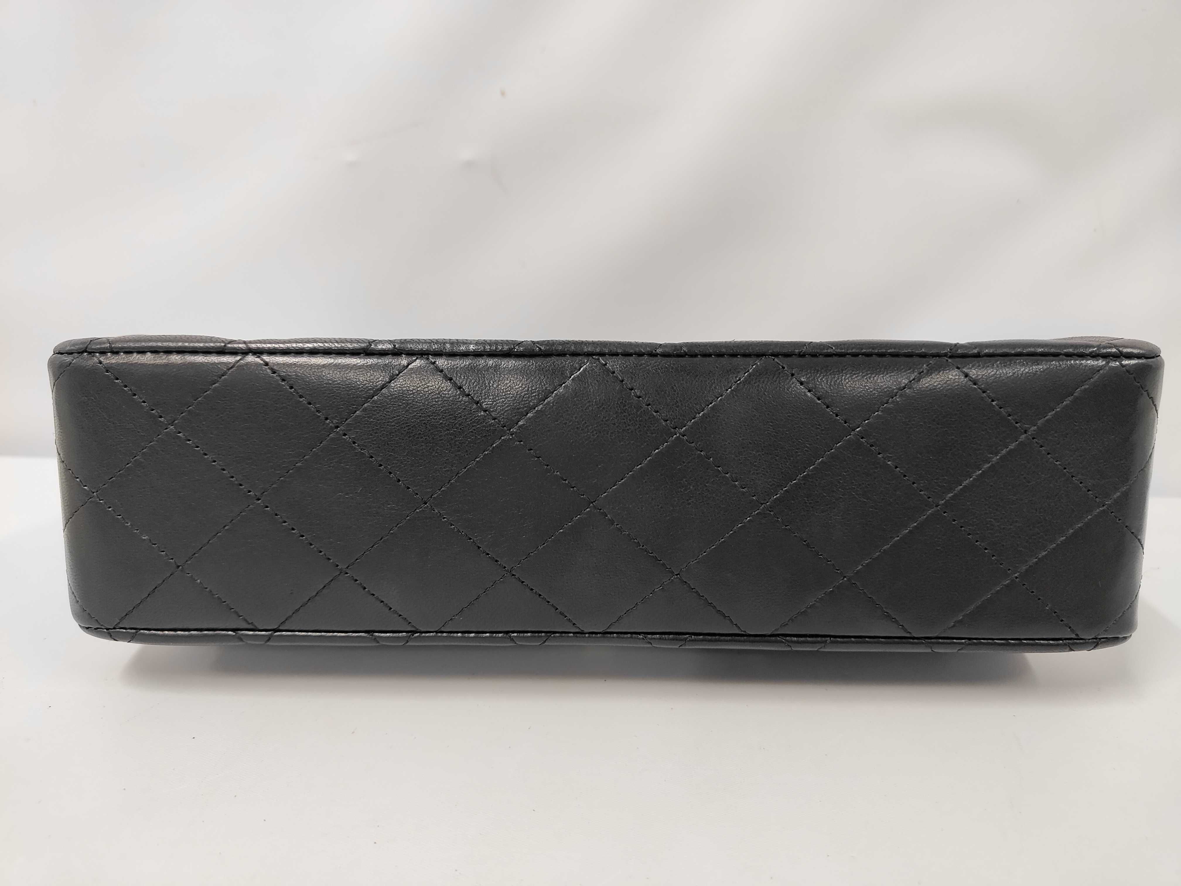 W-Flap 25 Chain Shoulder Bag, Matelassé Lambskin, Black, SS Shoulder Bag — view 3