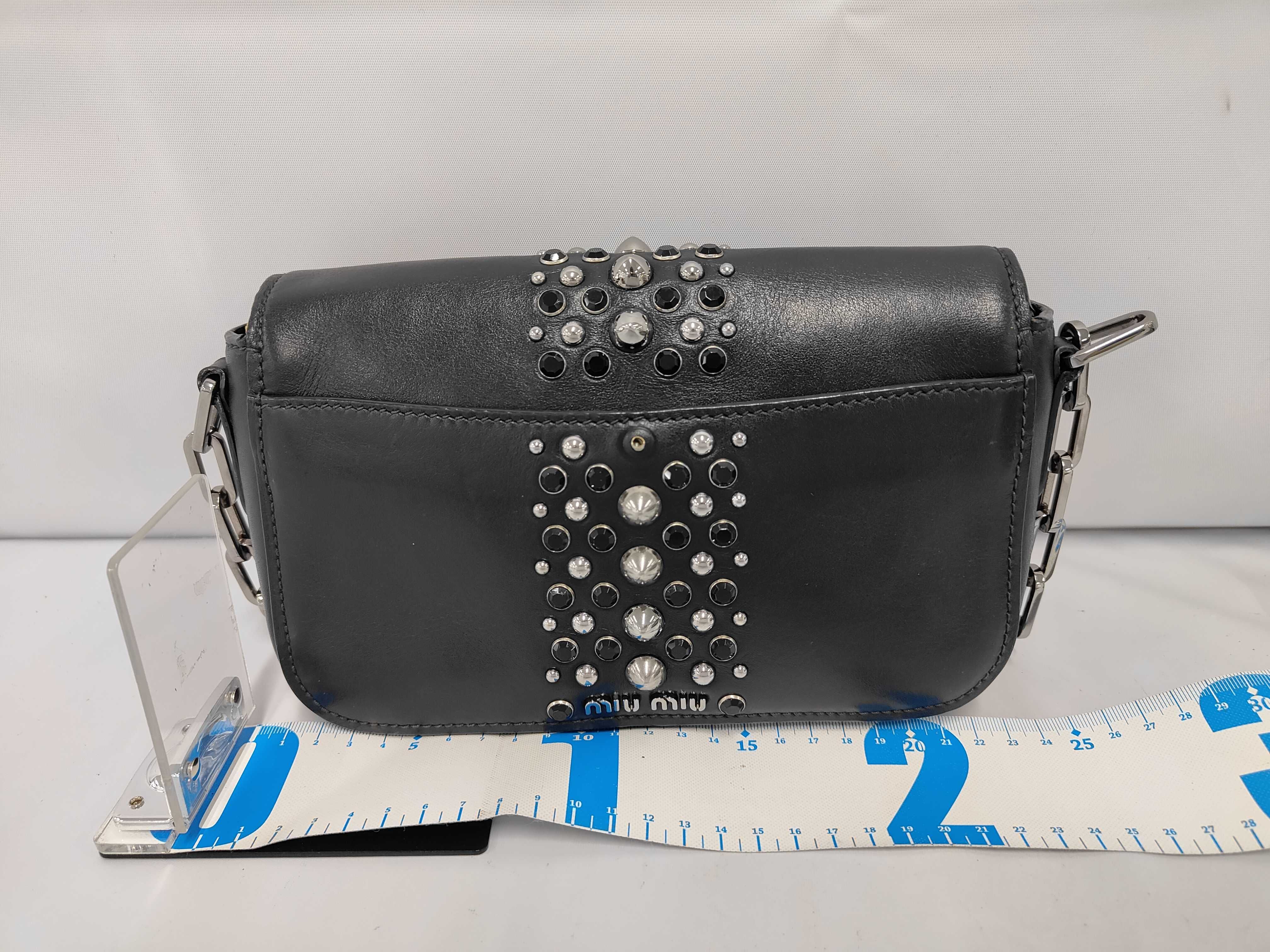 studded shoulder bag, black. — view 2