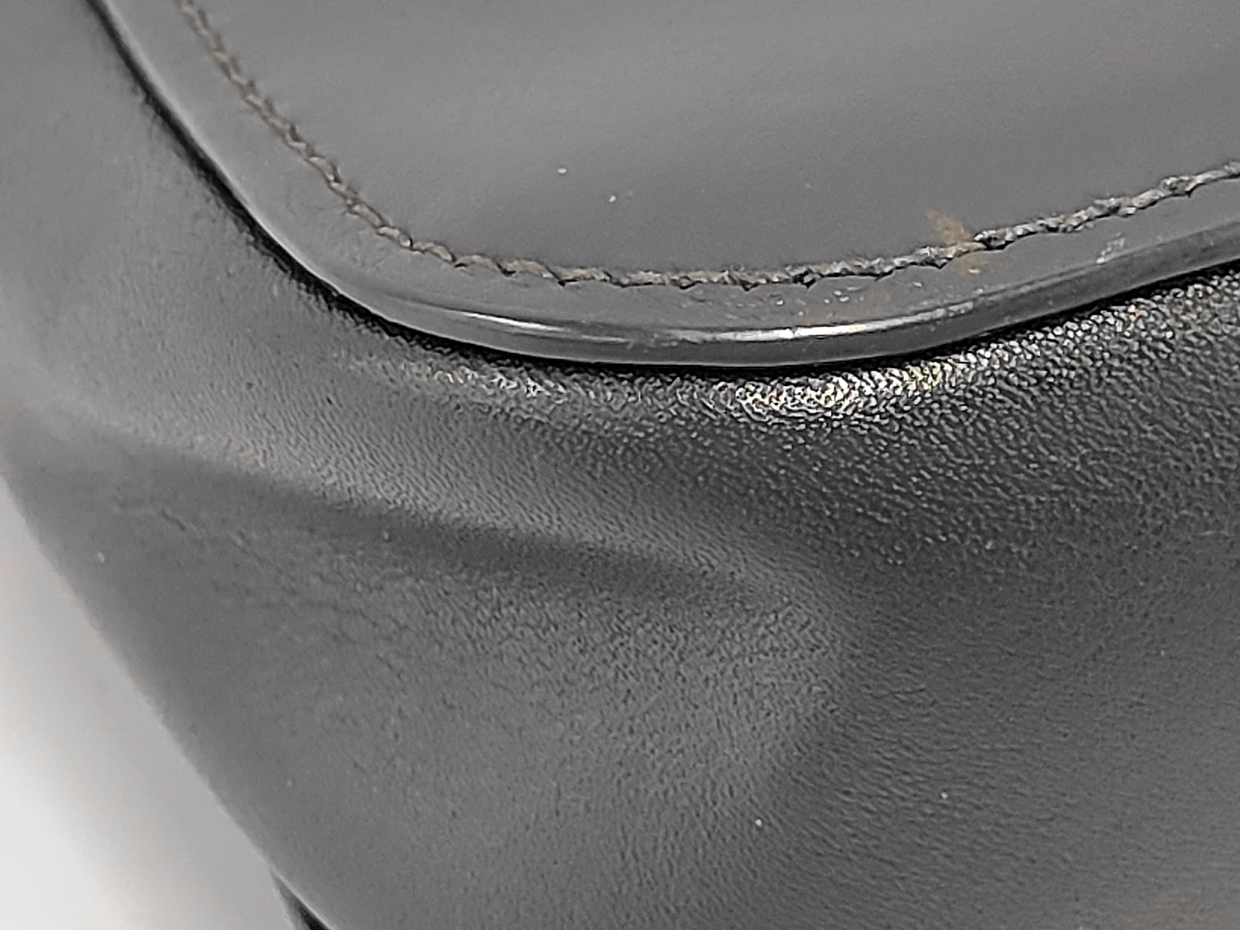 studded shoulder bag, black. — view 4