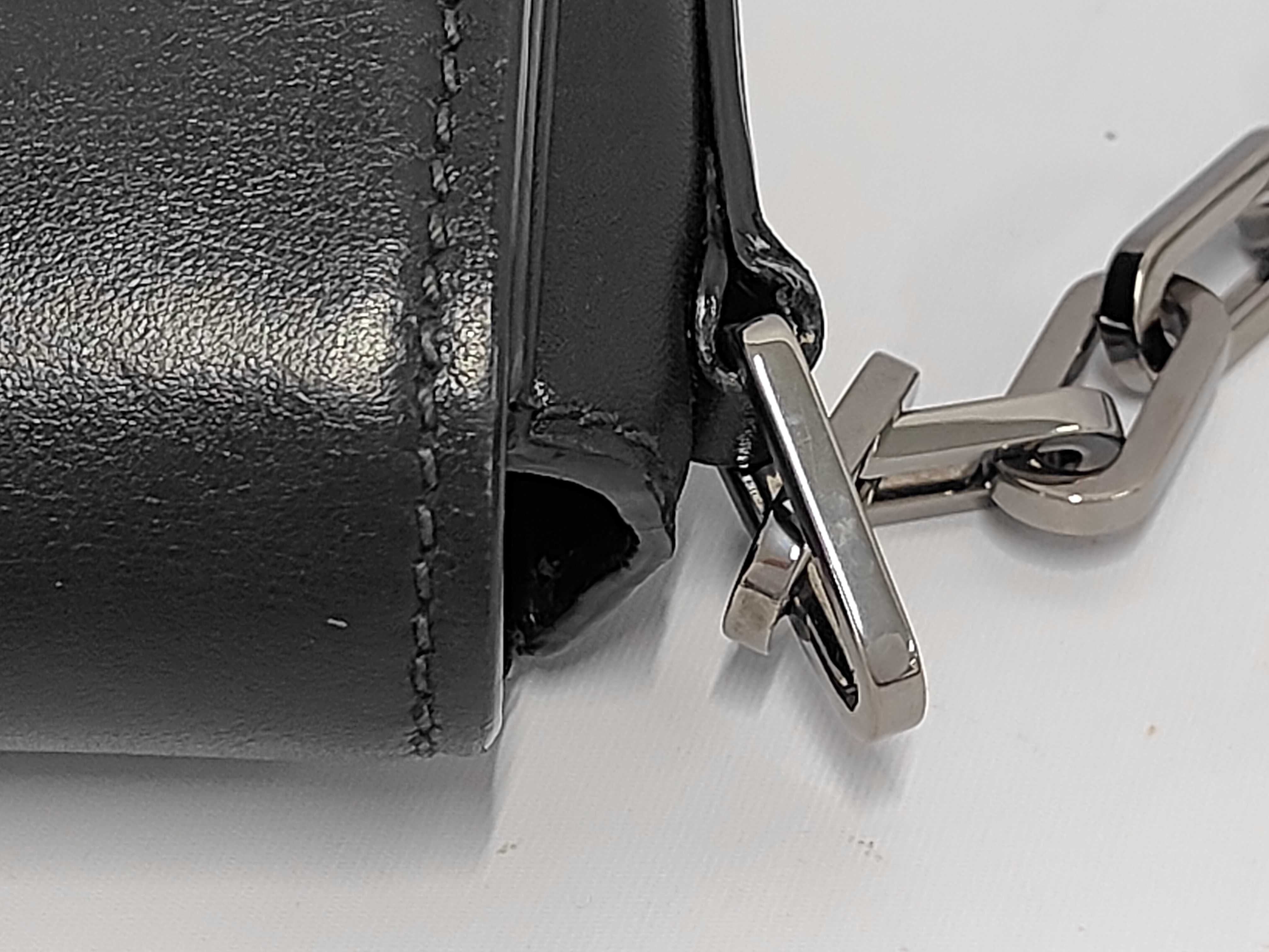 studded shoulder bag, black. — view 7
