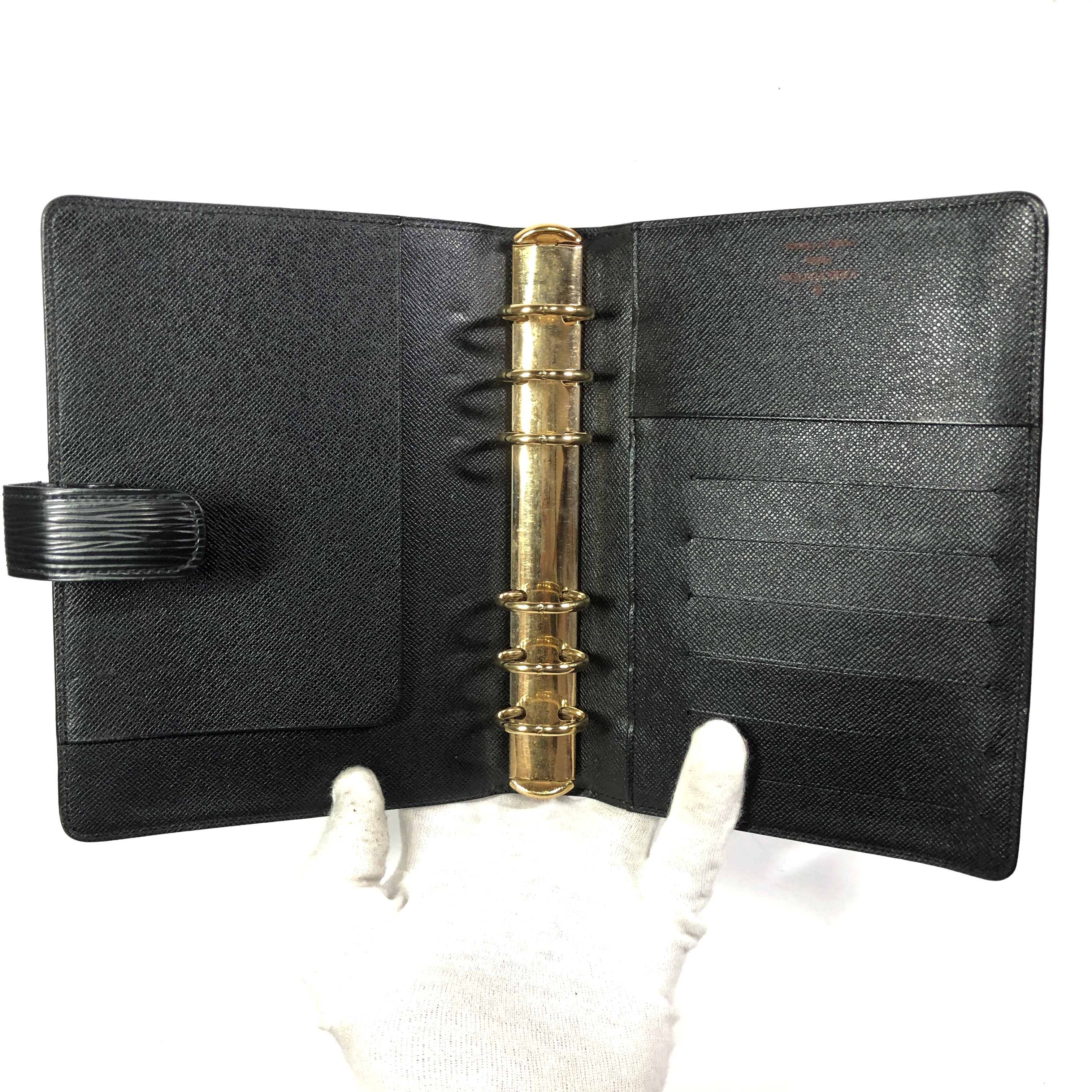 Epi Leather Agenda MM Notebook Cover R20042 Noir SP0011 (No stickiness) - French-made. — view 10