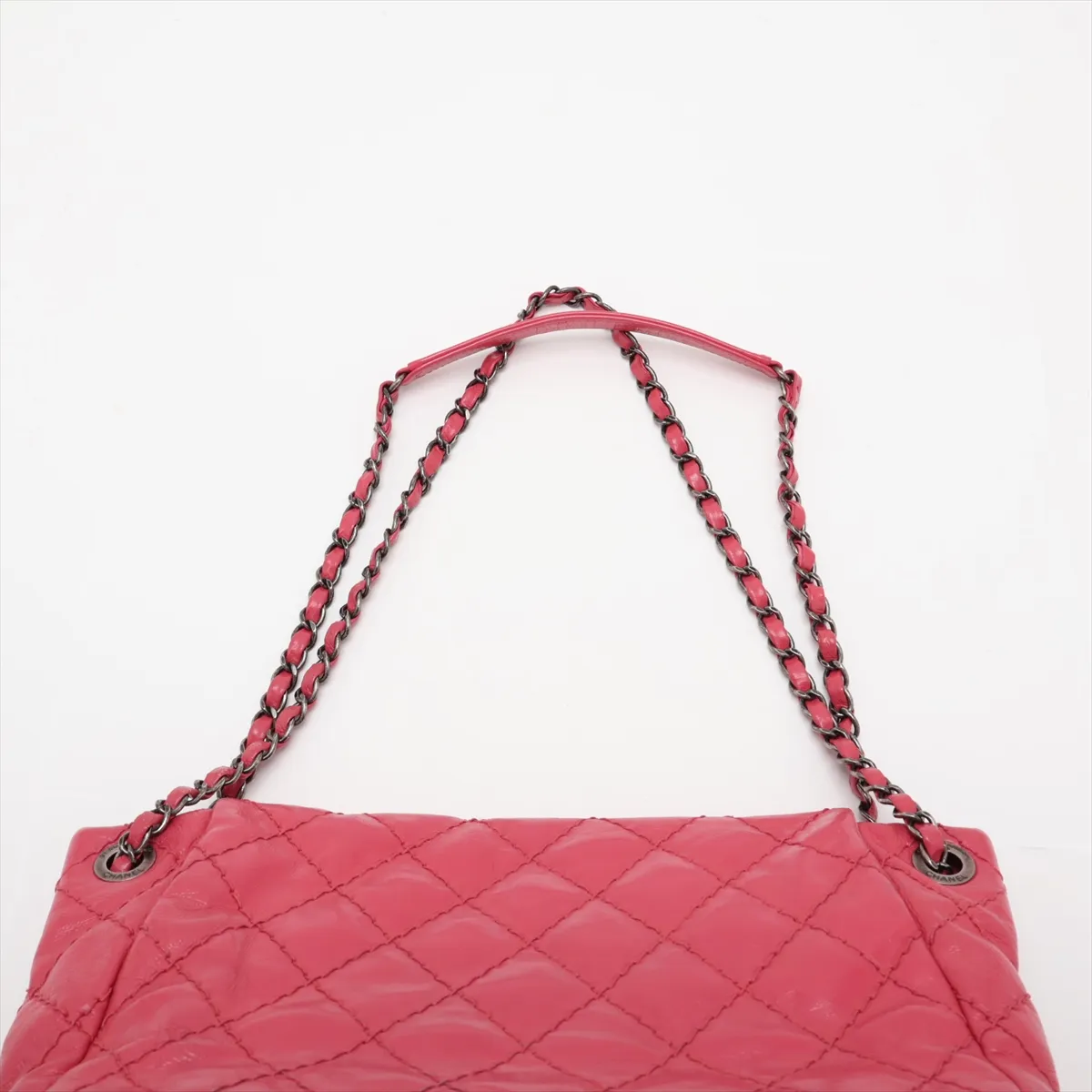 Wild Stitch Vintage Calf Chain Shoulder Bag, Pink, Gunmetal Hardware, 17983852, Serial Number 17 — view 6