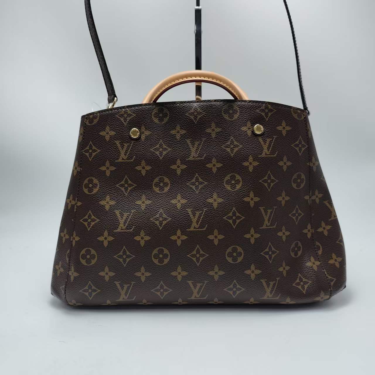 【*Shipped from: China*】LOUIS VUITTON Montaigne PU Shoulder Bag — view 3