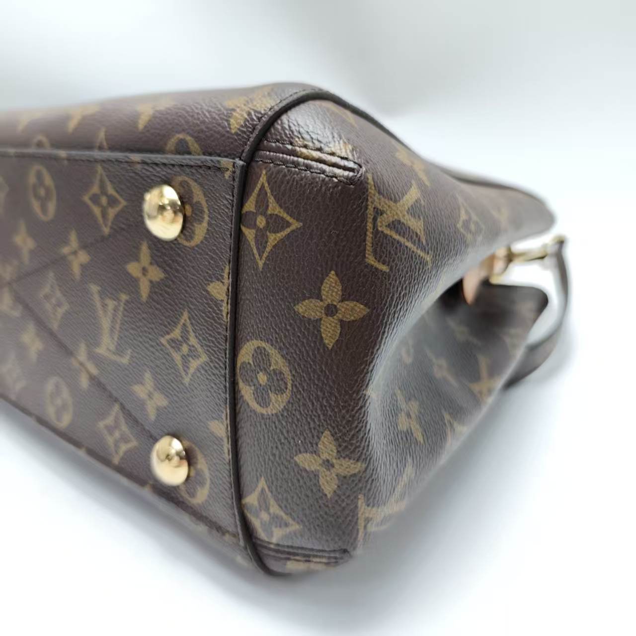 【*Shipped from: China*】LOUIS VUITTON Montaigne PU Shoulder Bag — view 7