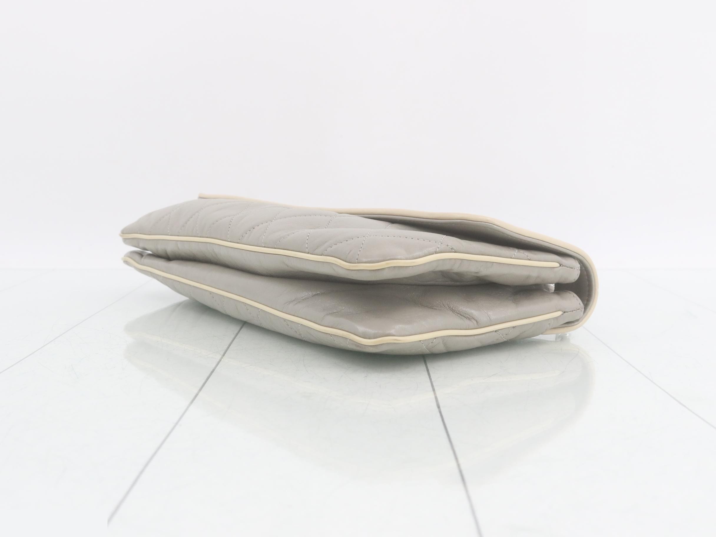 Matelassé (bag) - Shoulder bag — view 6