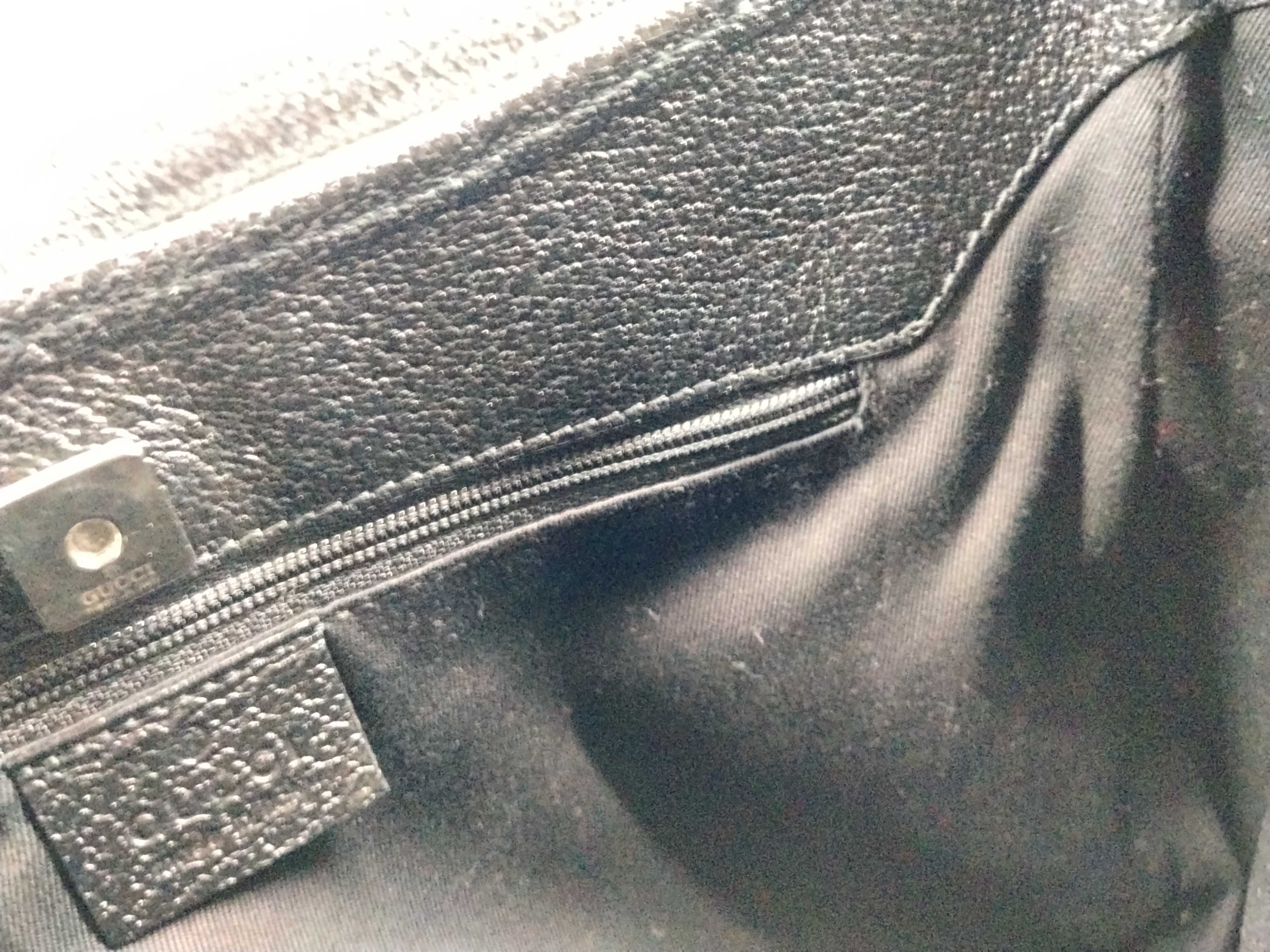 GG Canvas 113012 Shoulder Bag — view 13
