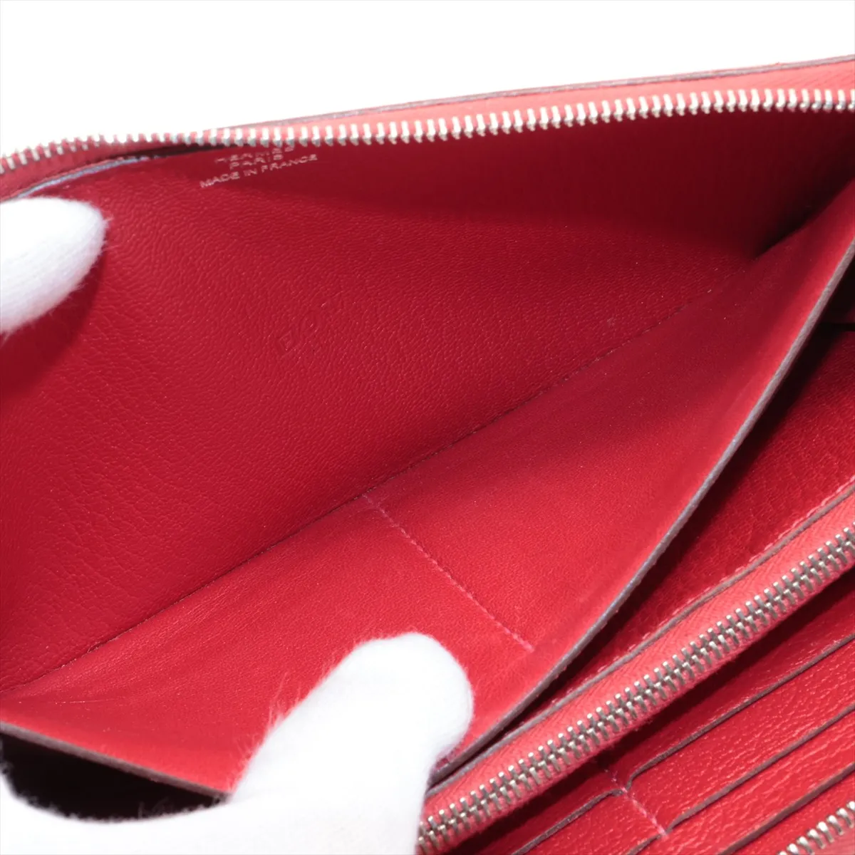 Evelyne Long Chevre Mysore Round Zip Wallet, Red, Silver Hardware P: 2012 — view 4