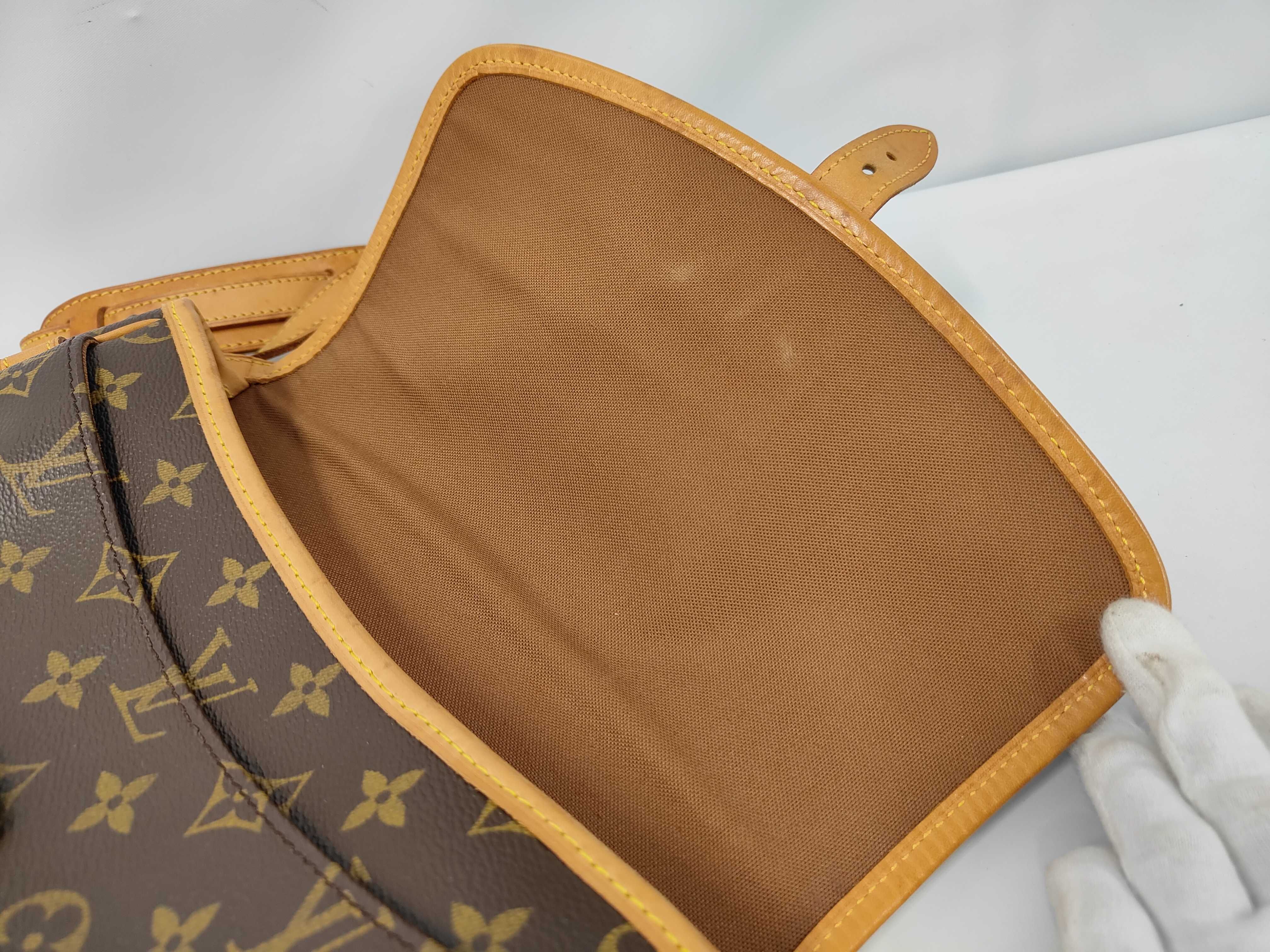 M42250 Monogram Sologne Shoulder Bag (Serial Number Unknown) — view 8