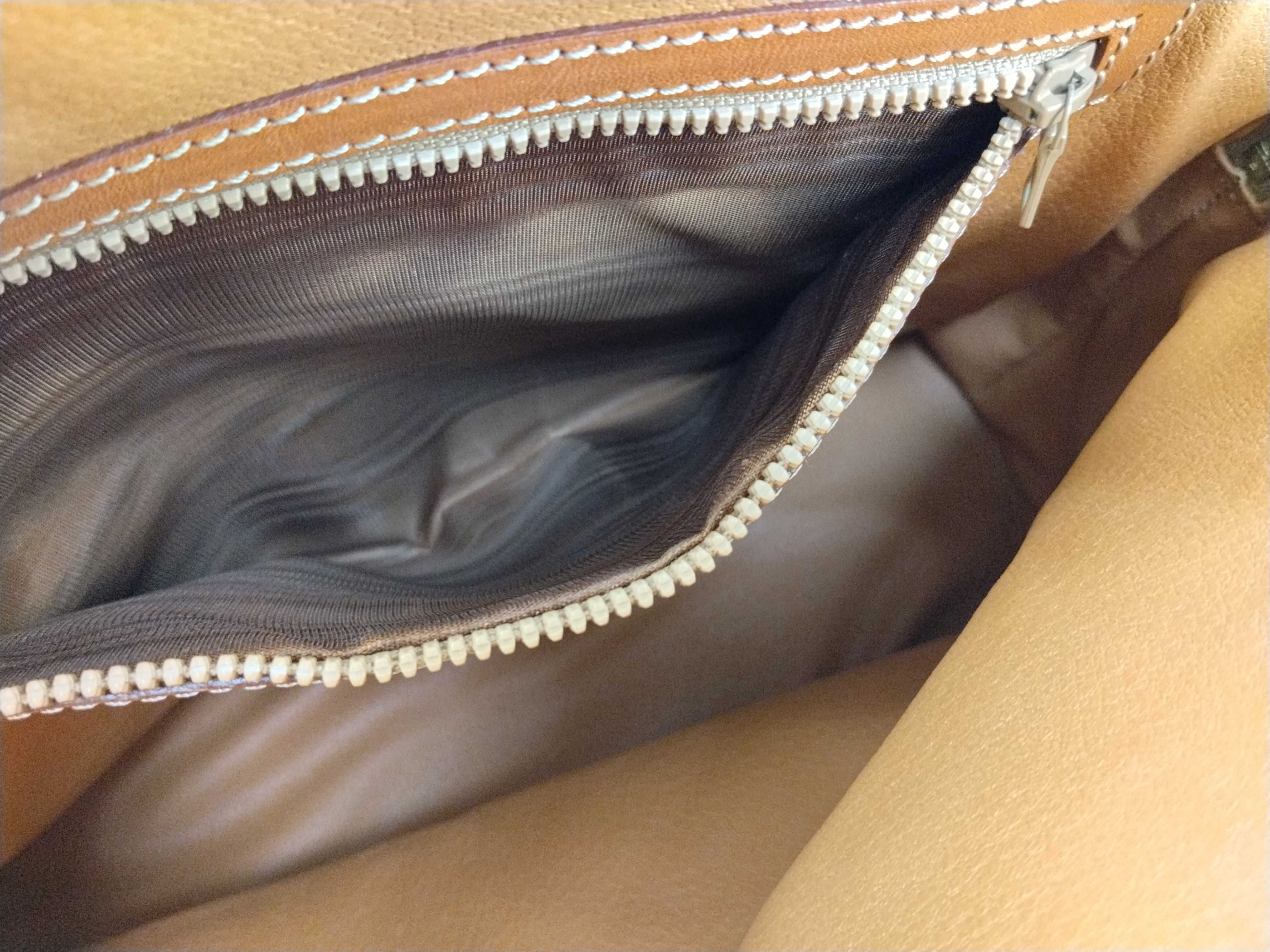 Handbag / PVC Handbag — view 13