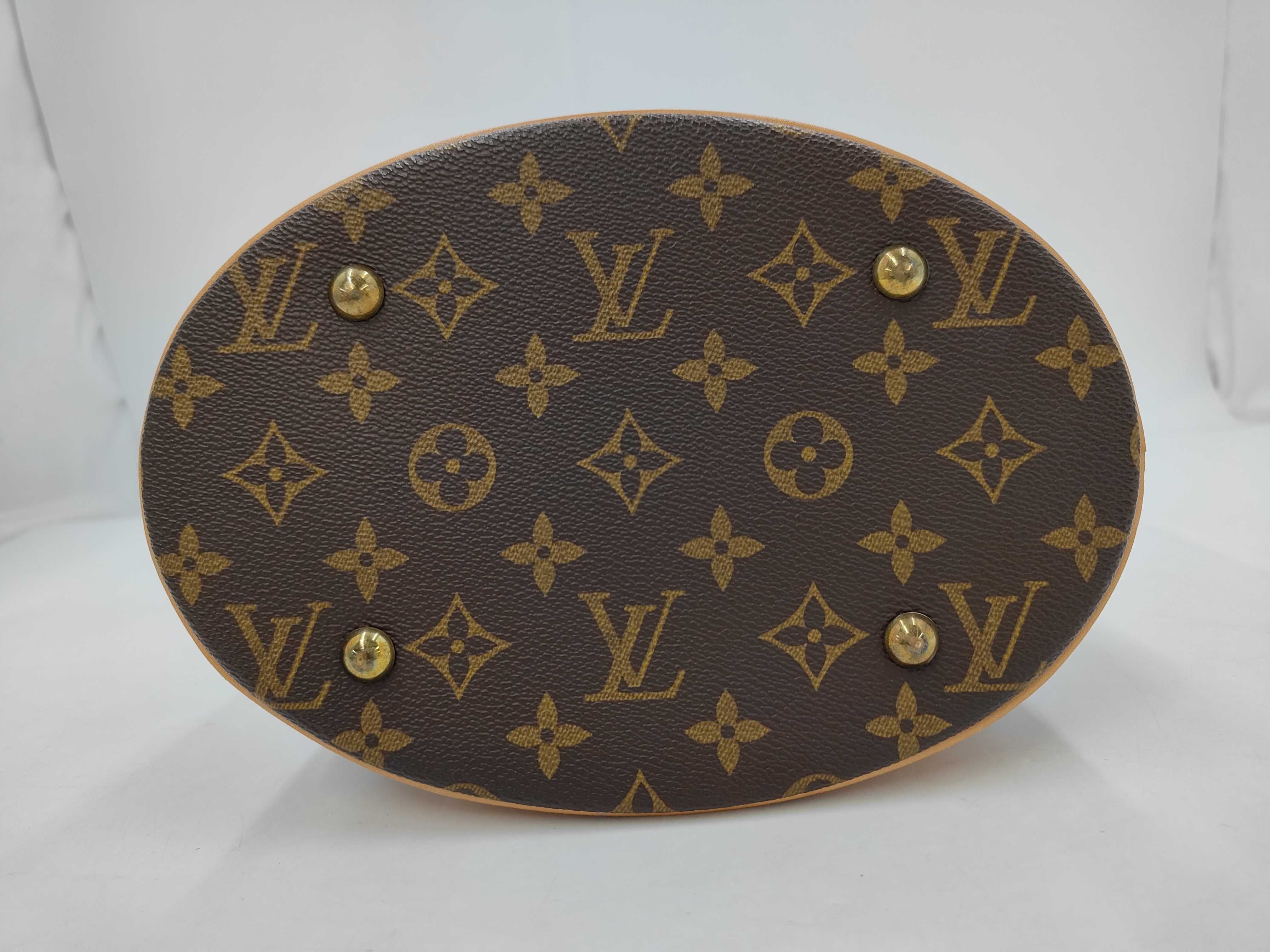 LV Bucket PM M42238 Monogram Handbag — view 3