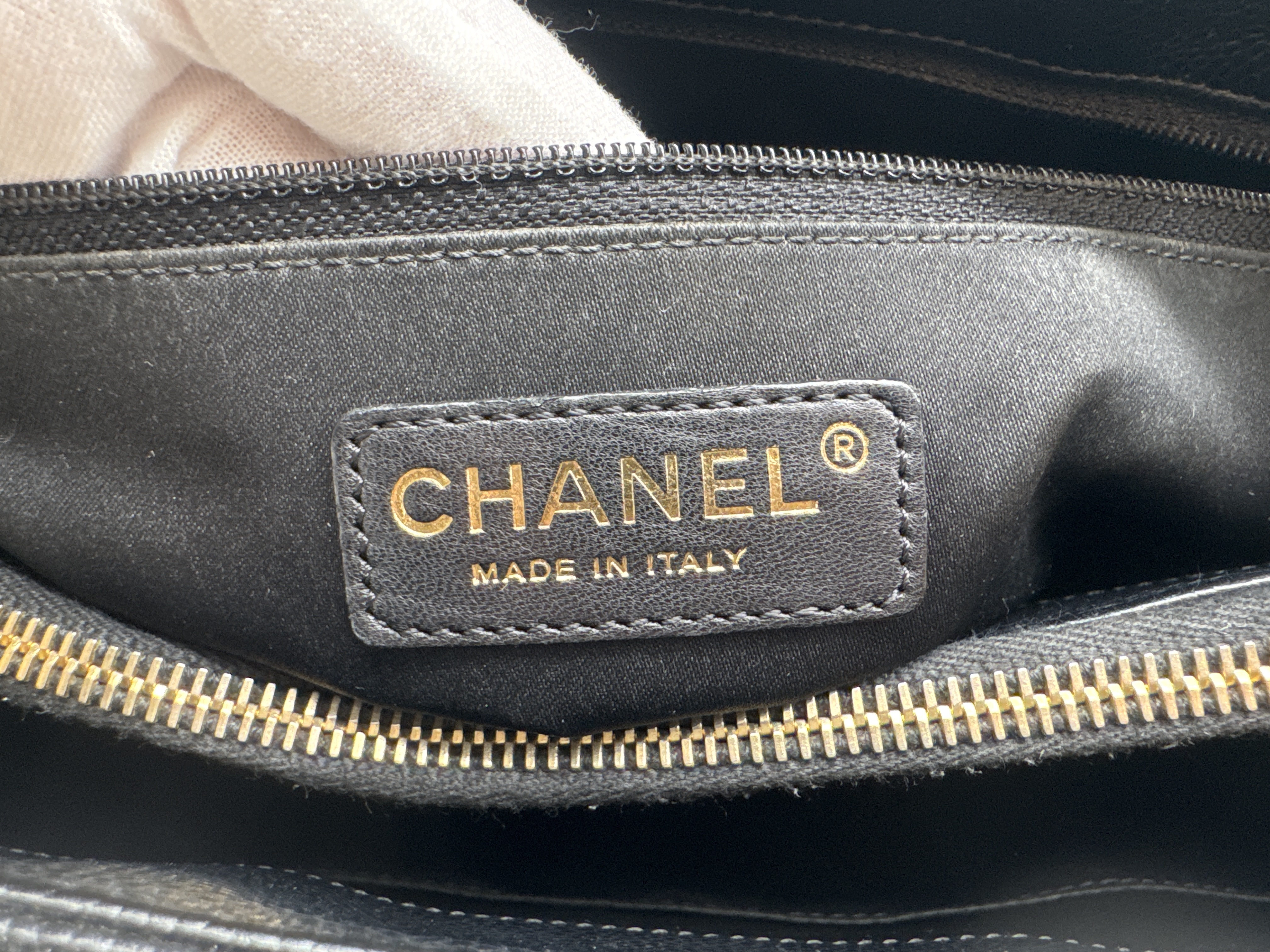 Caviar Skin Black Tote Bag — view 10