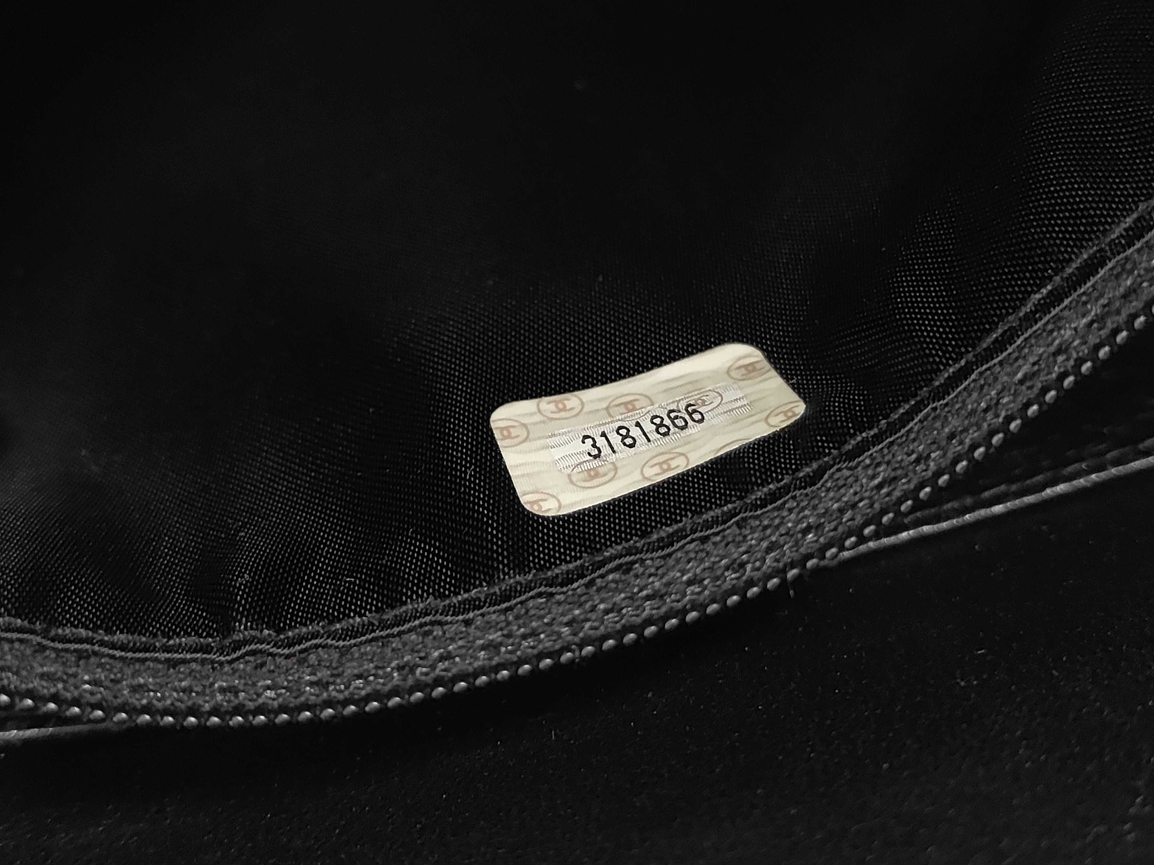 Caviar Skin (Bag) - Shoulder Bag - Seal Shoulder Bag — view 10