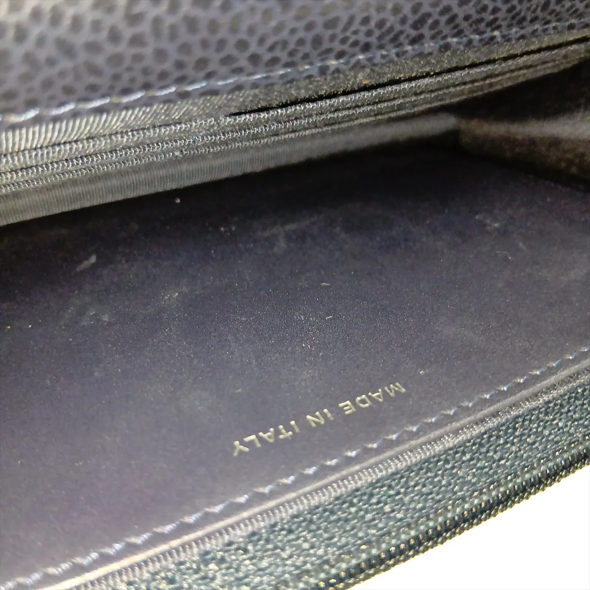 Matelassé Caviar Skin Chain Wallet, Navy, Gunmetal Hardware, 21345712, Serial Number 21 — view 11