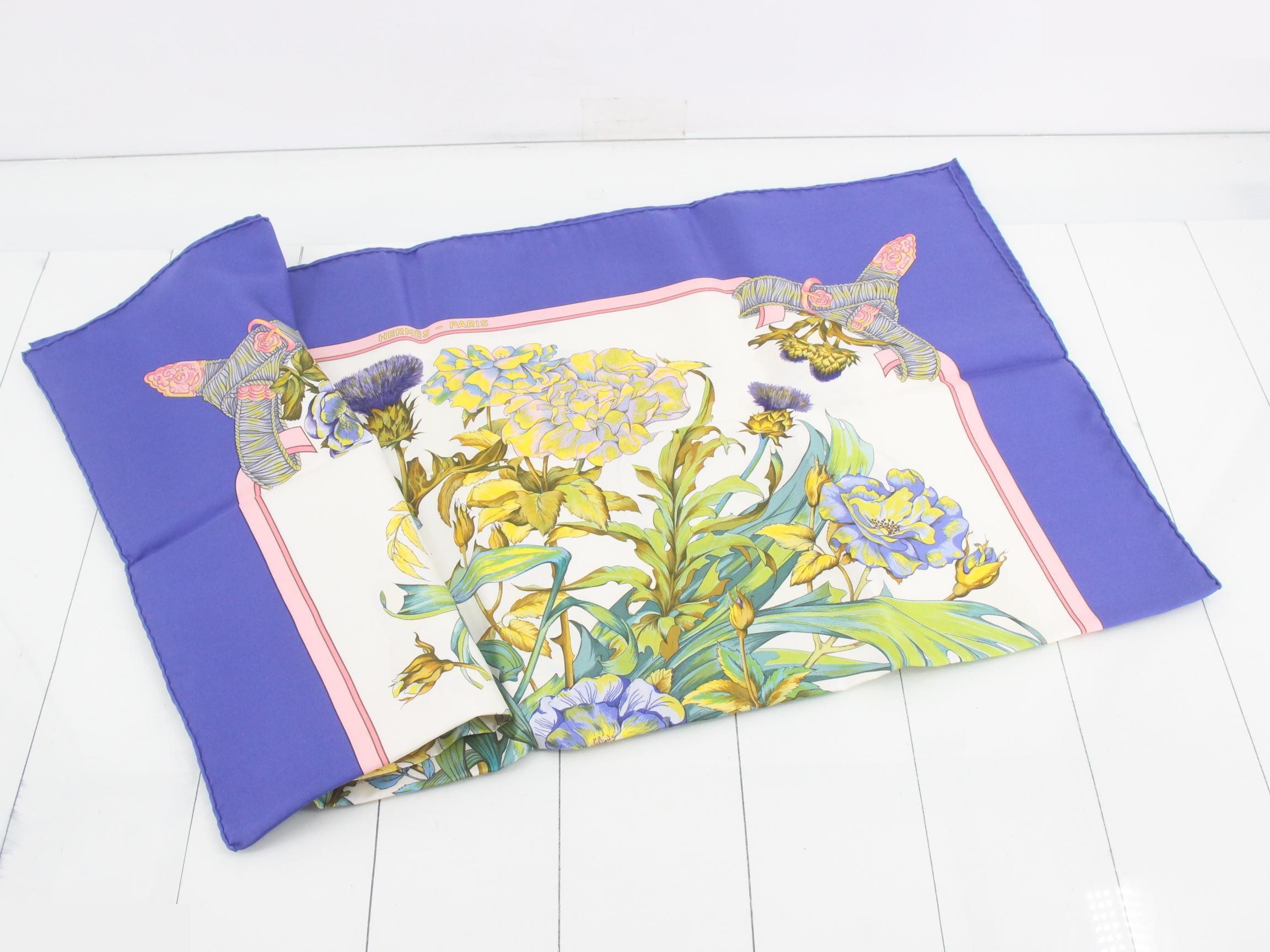 Blue scarf — view 3