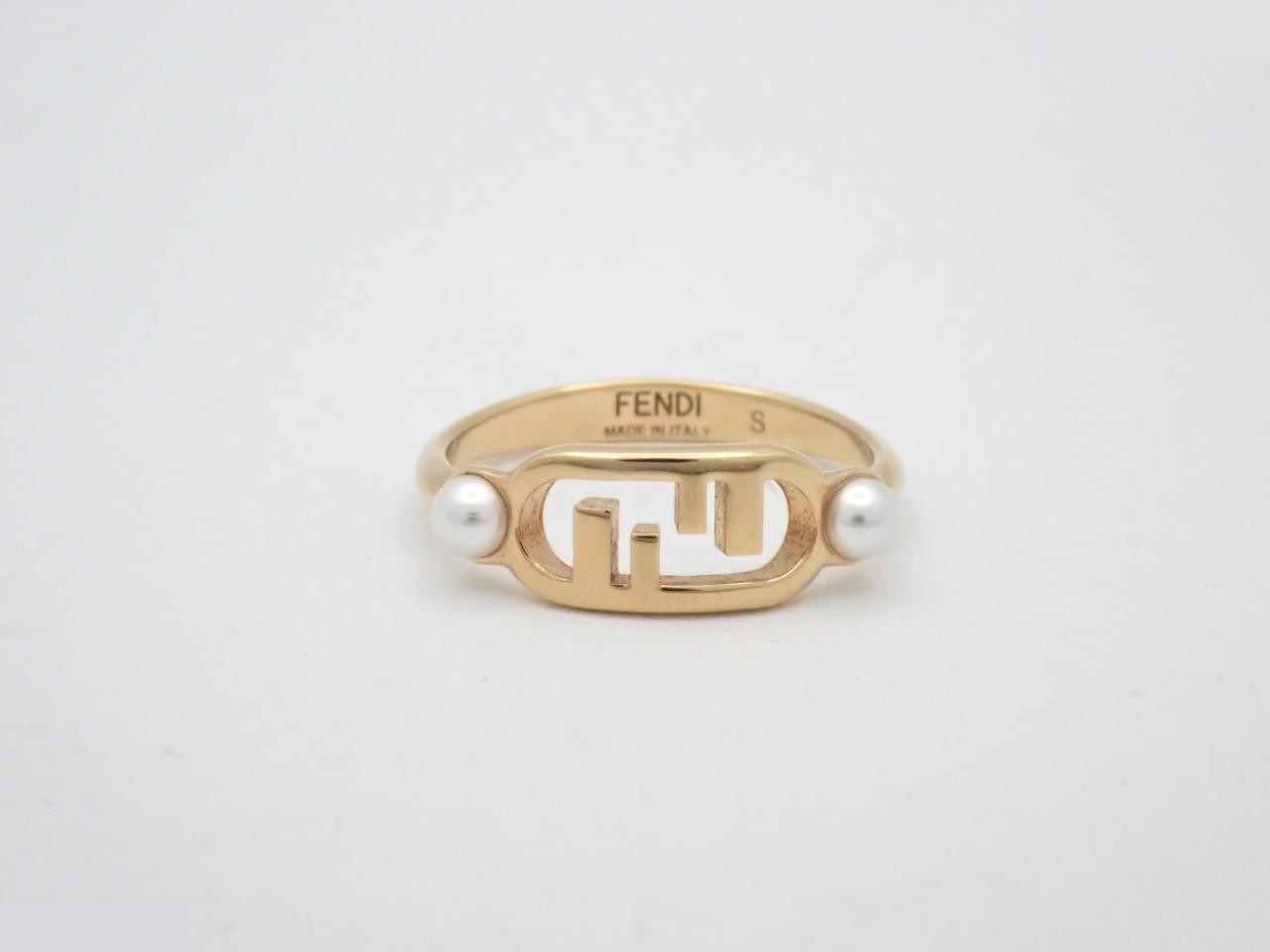 Auroch F Logo Faux Pearl Gold Ring Fendi