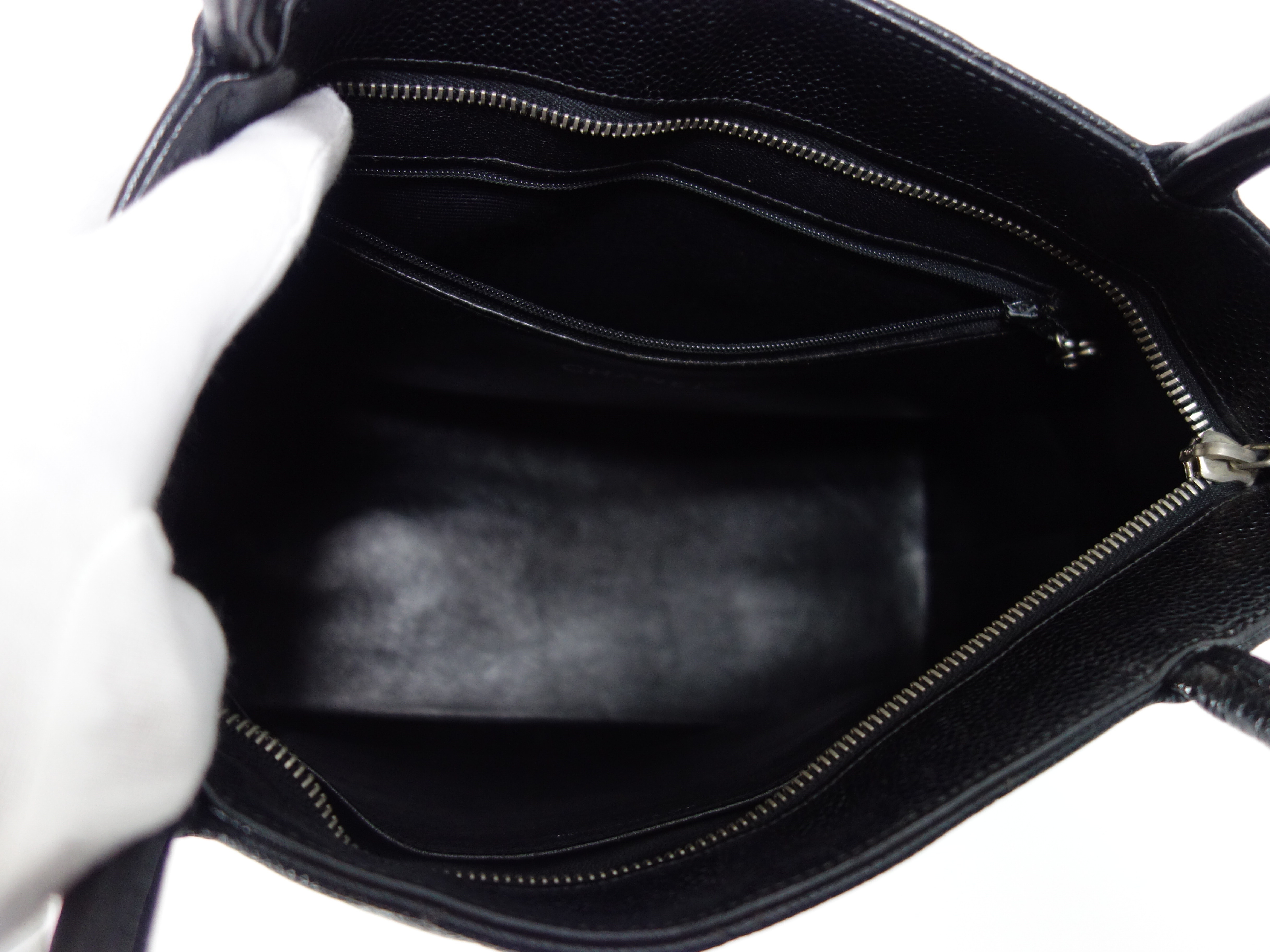 Caviar Skin Tote Bag — view 7