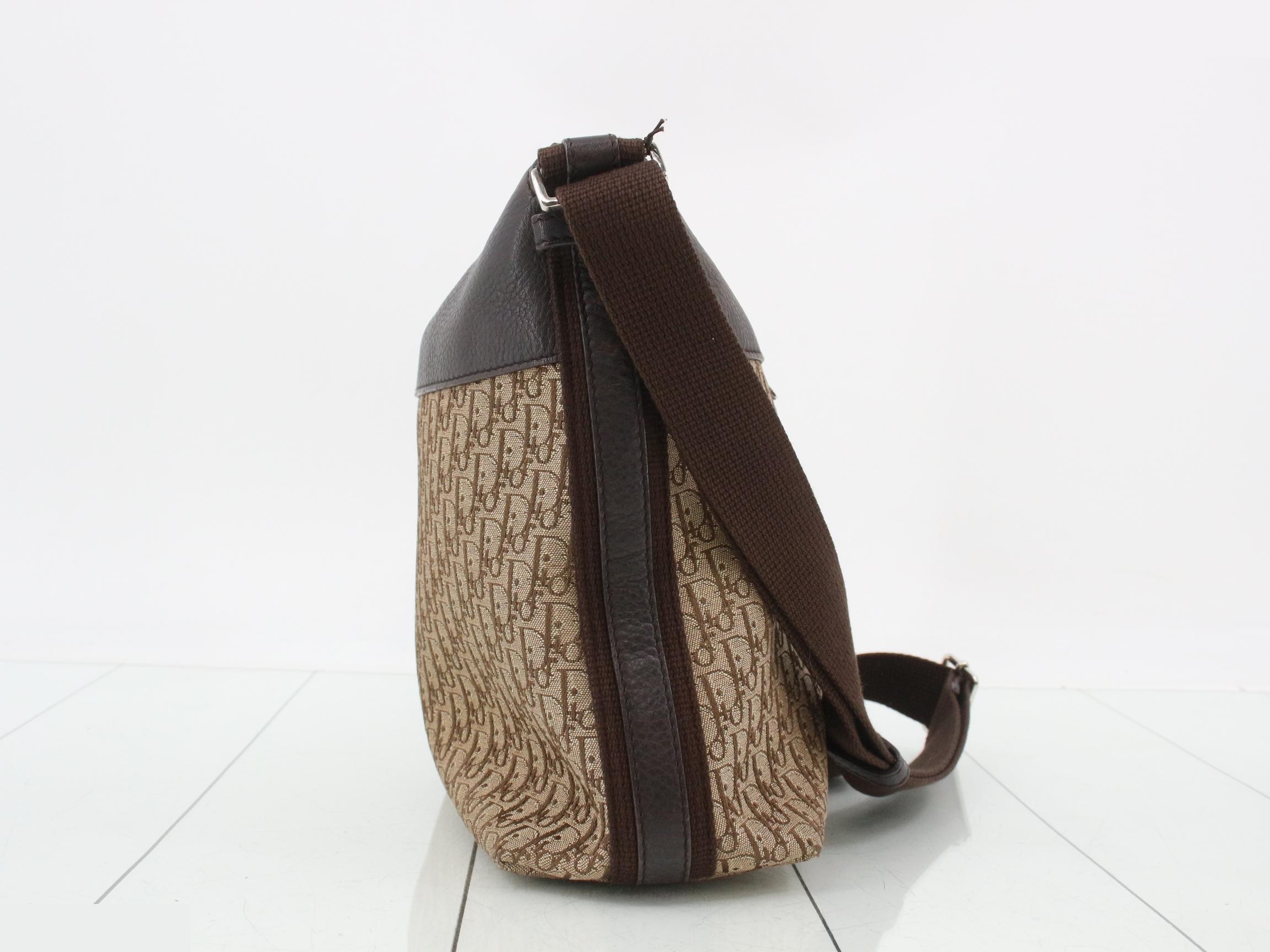 Trotter (bag) - Shoulder bag — view 4