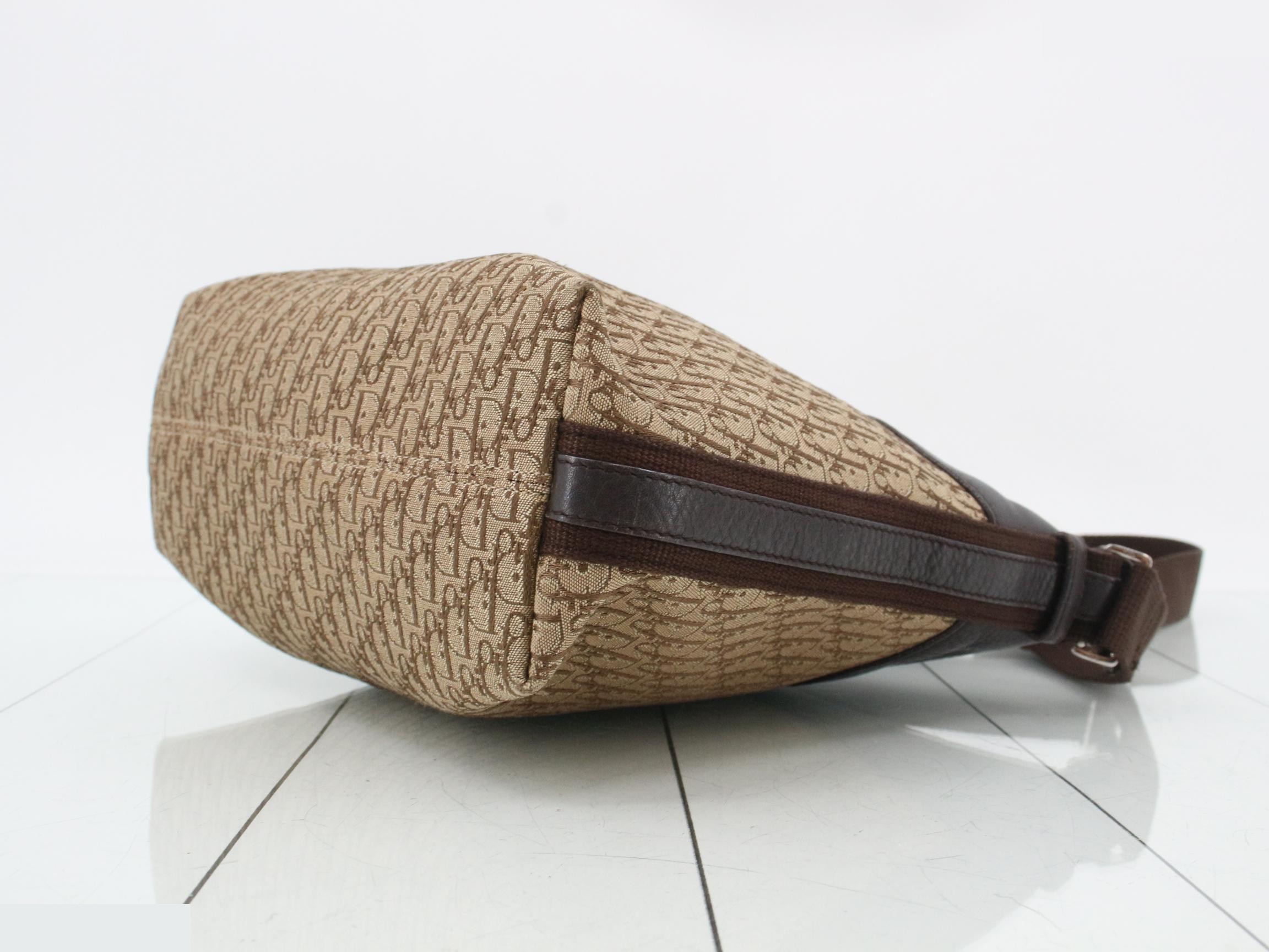 Trotter (bag) - Shoulder bag — view 6