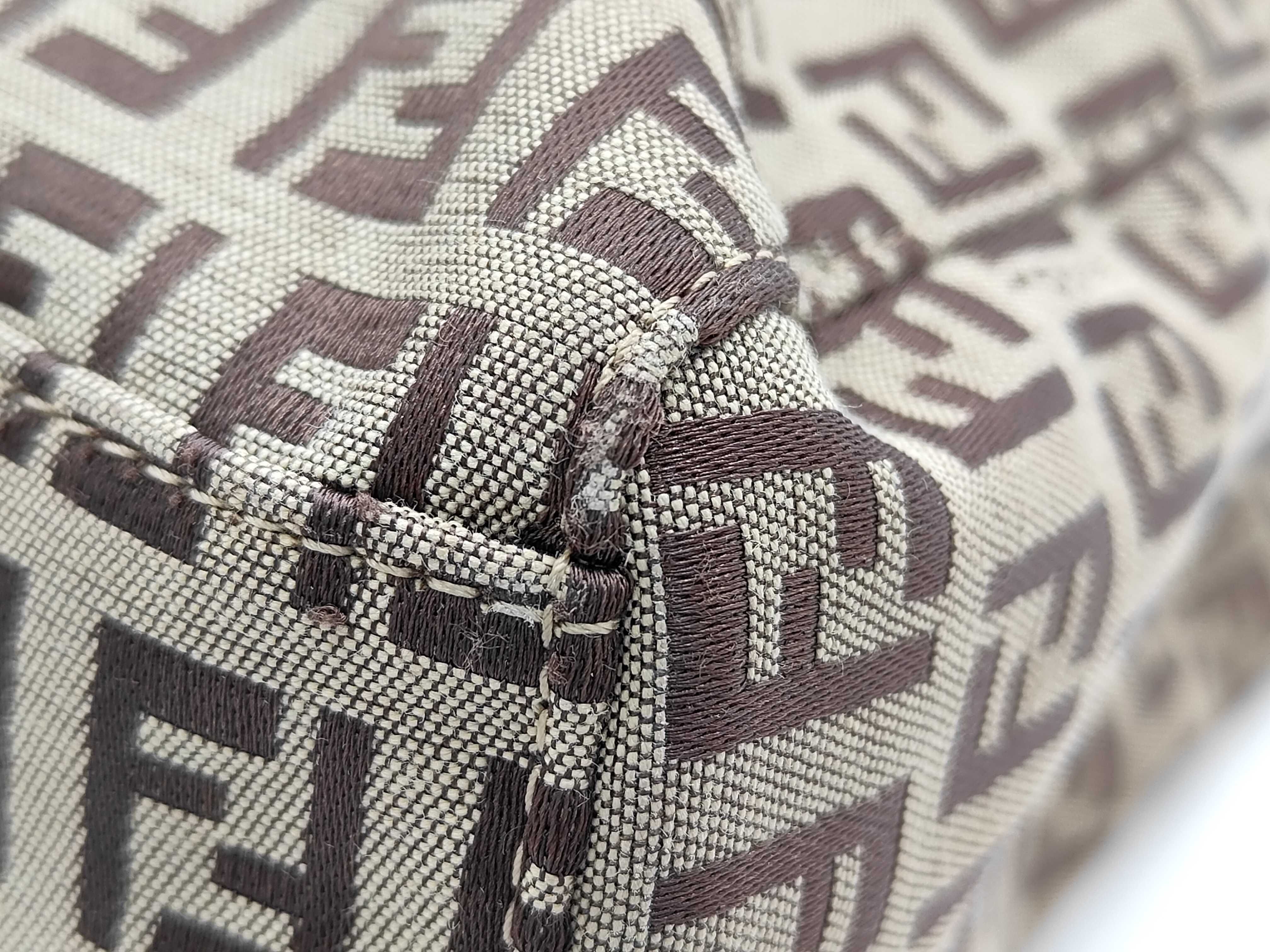 Zucchino Tote Bag — view 4