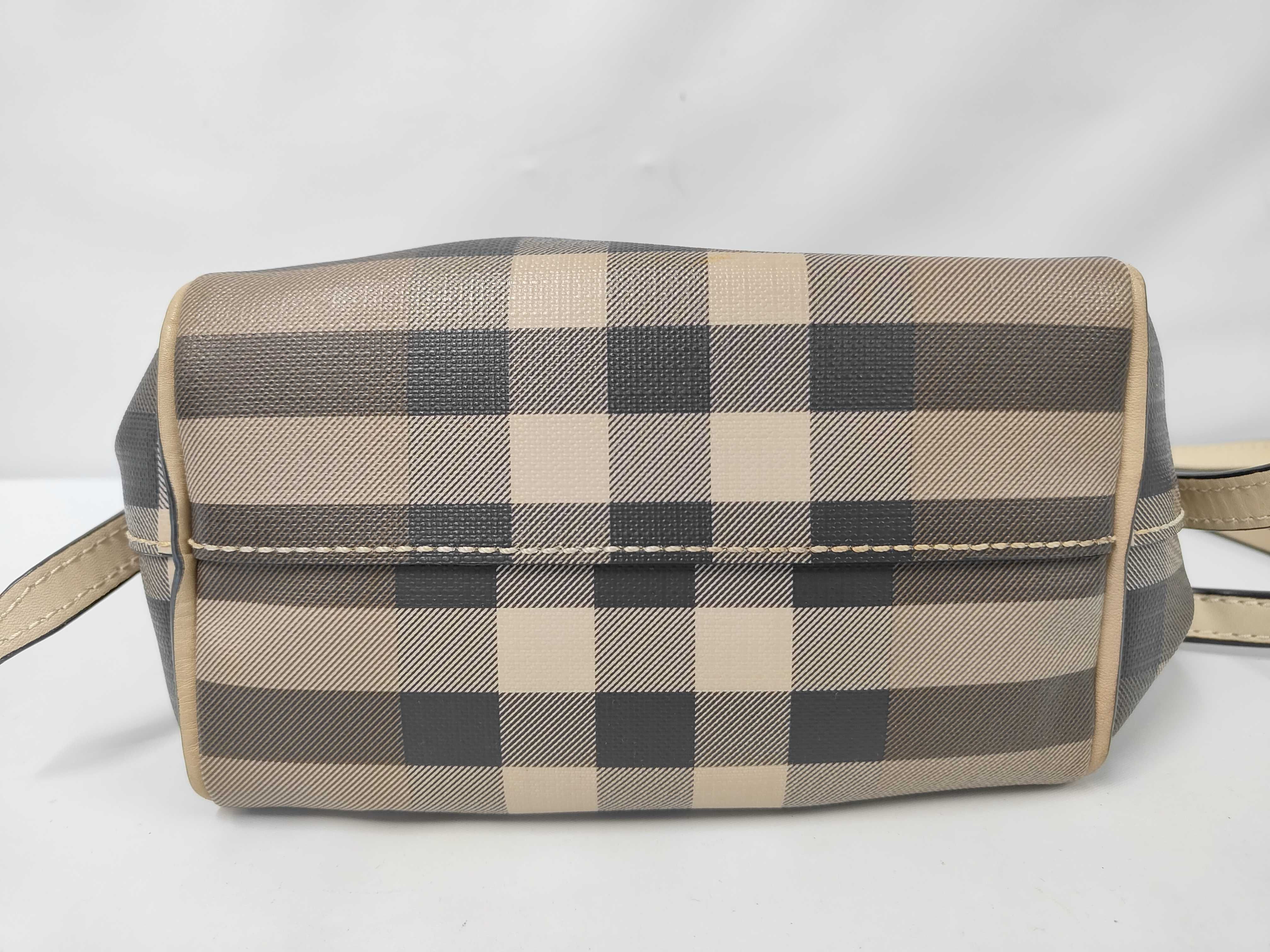 Nova Check Gray Shoulder Bag — view 3