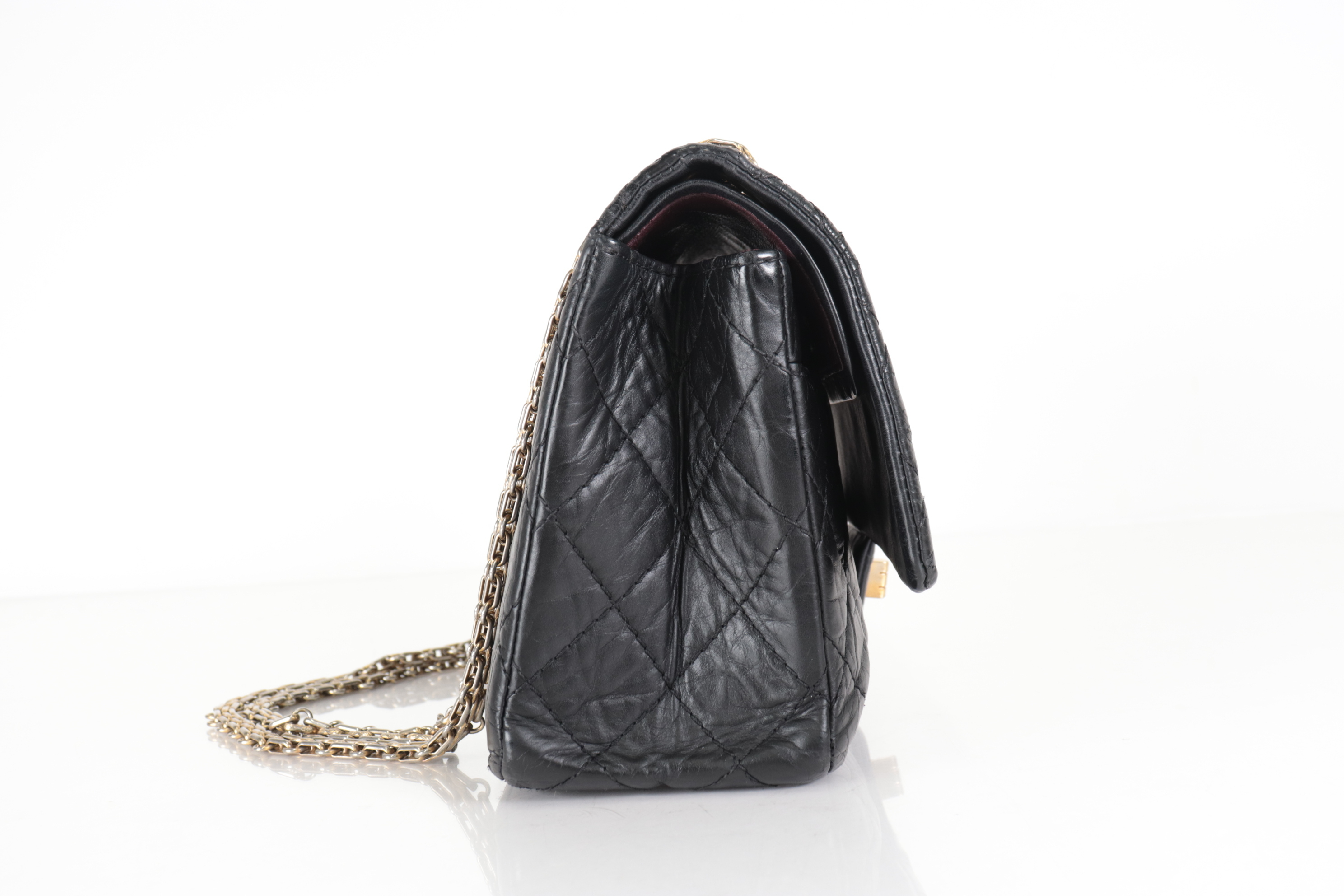 Double Flap 2.55 Leather Chain Shoulder Bag (Serial Number 10s) — view 4