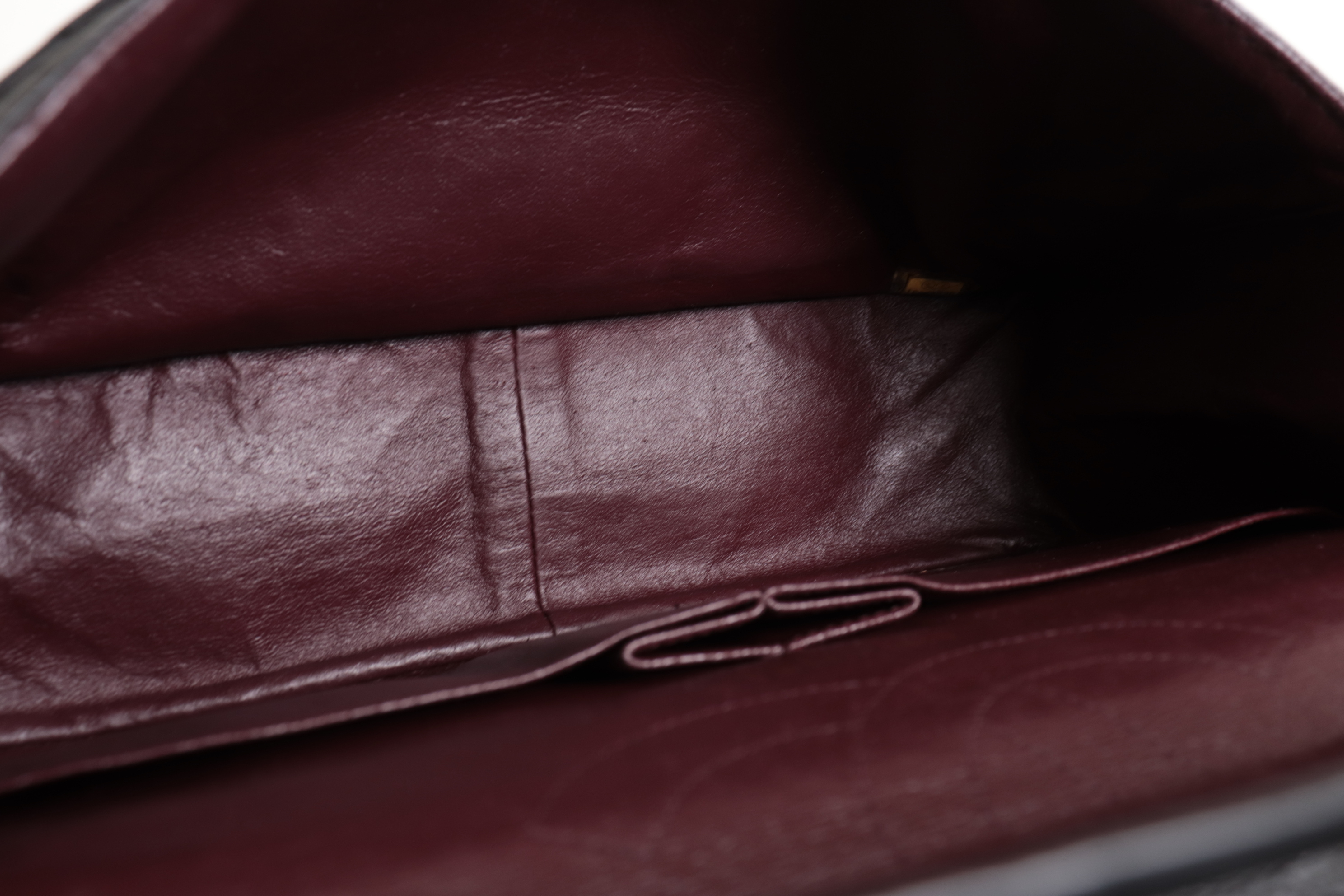 Double Flap 2.55 Leather Chain Shoulder Bag (Serial Number 10s) — view 8