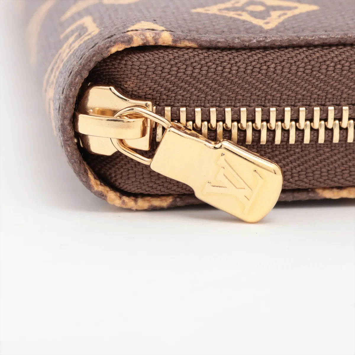 Monogram Origin Zippy Wallet - Brown Round Zip Wallet M27683 RFID not detected Serial number unknown — view 13
