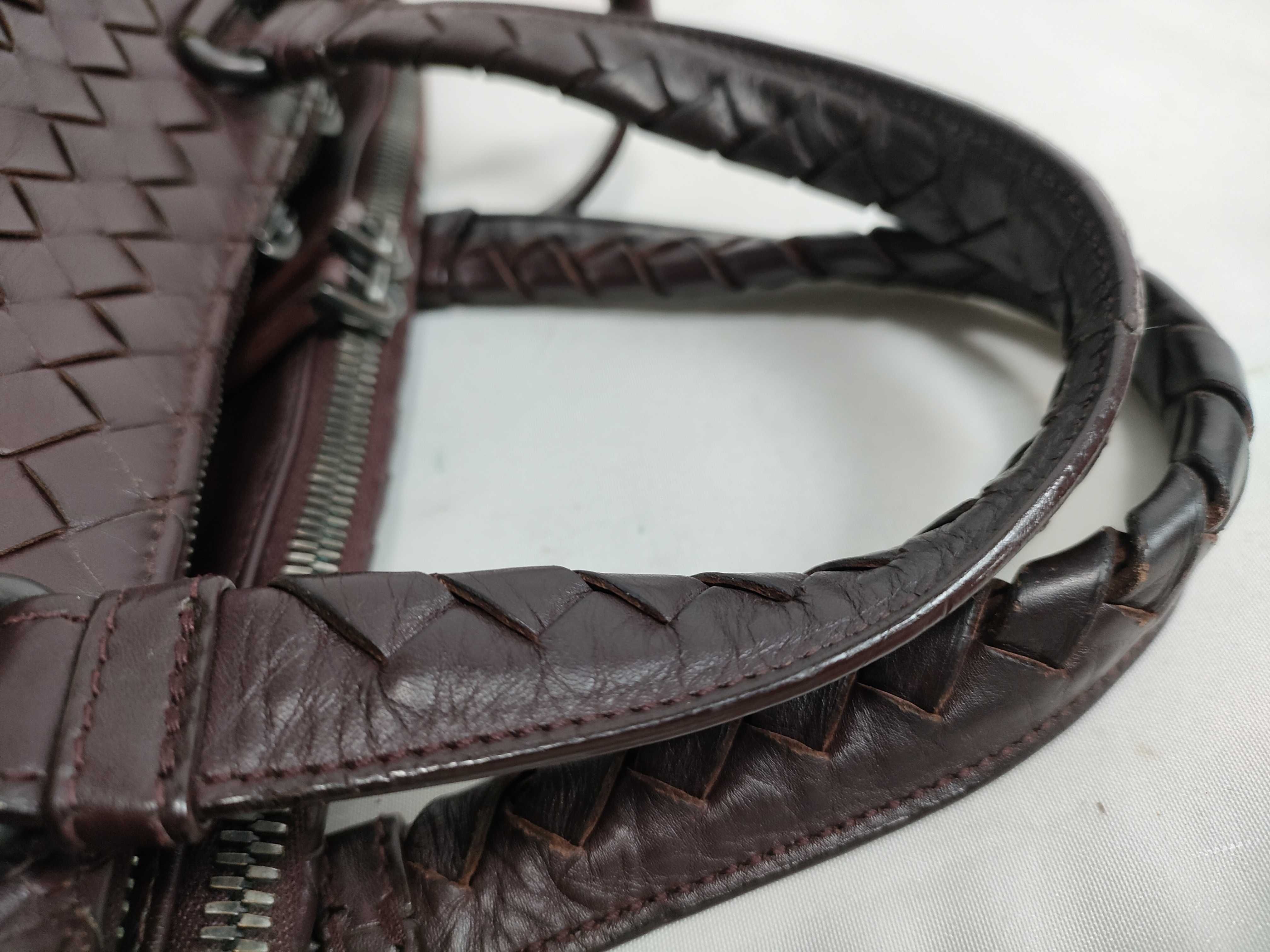 Intrecciato Shoulder Bag Handbag — view 3