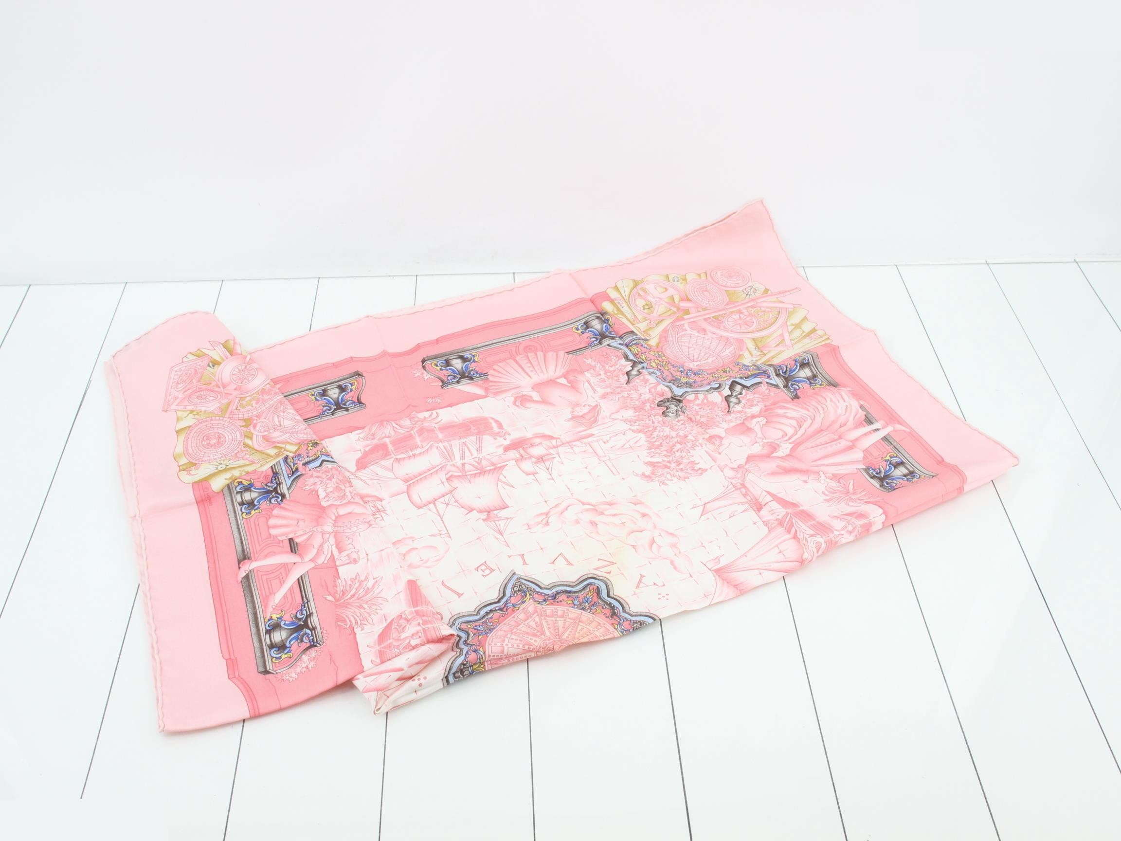 Carre 90, Azulejo pattern, 100% silk, pink, with tag. — view 3