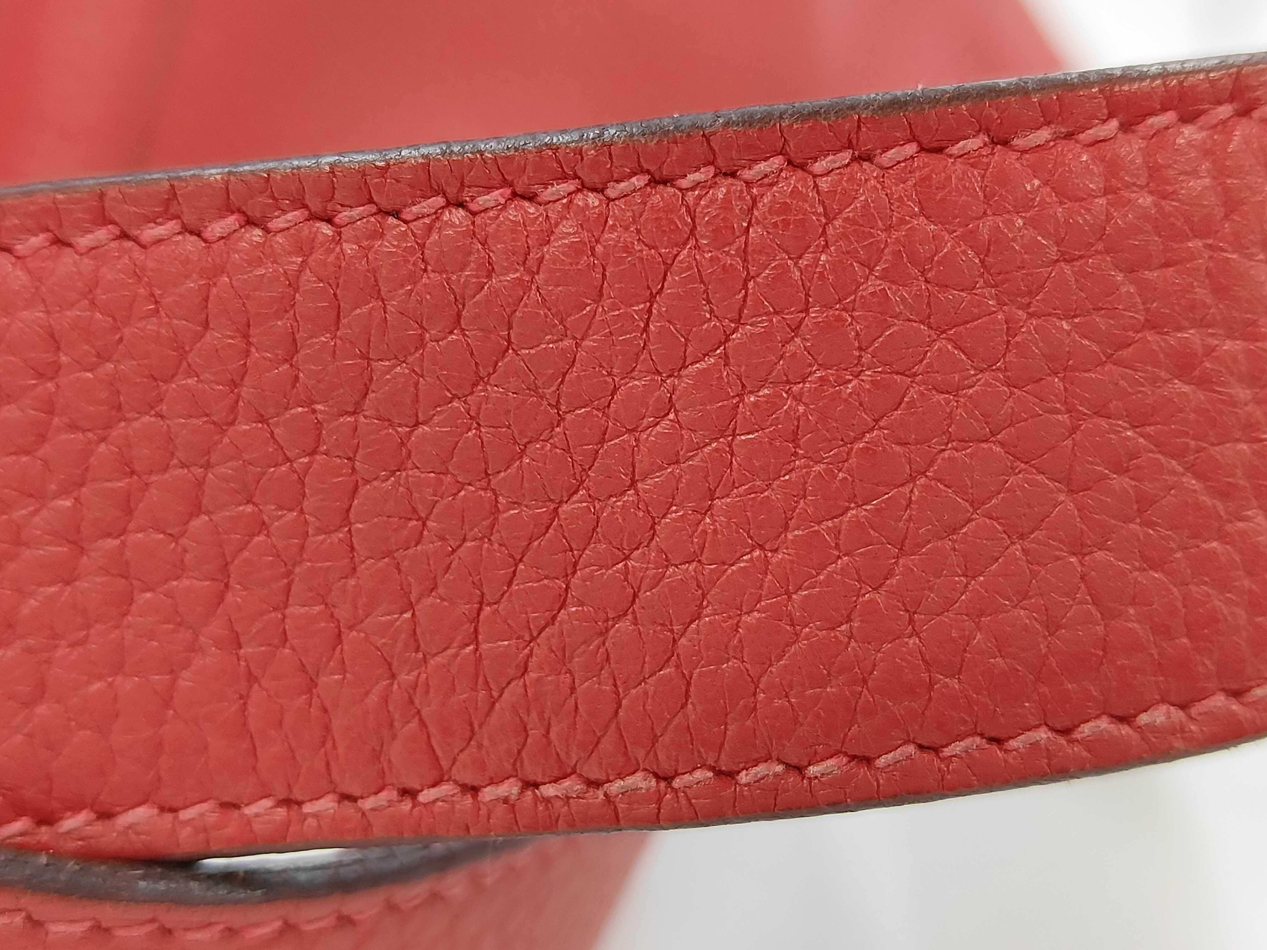 Picotin Lock GM Red Handbag (Stamped Q) — view 6
