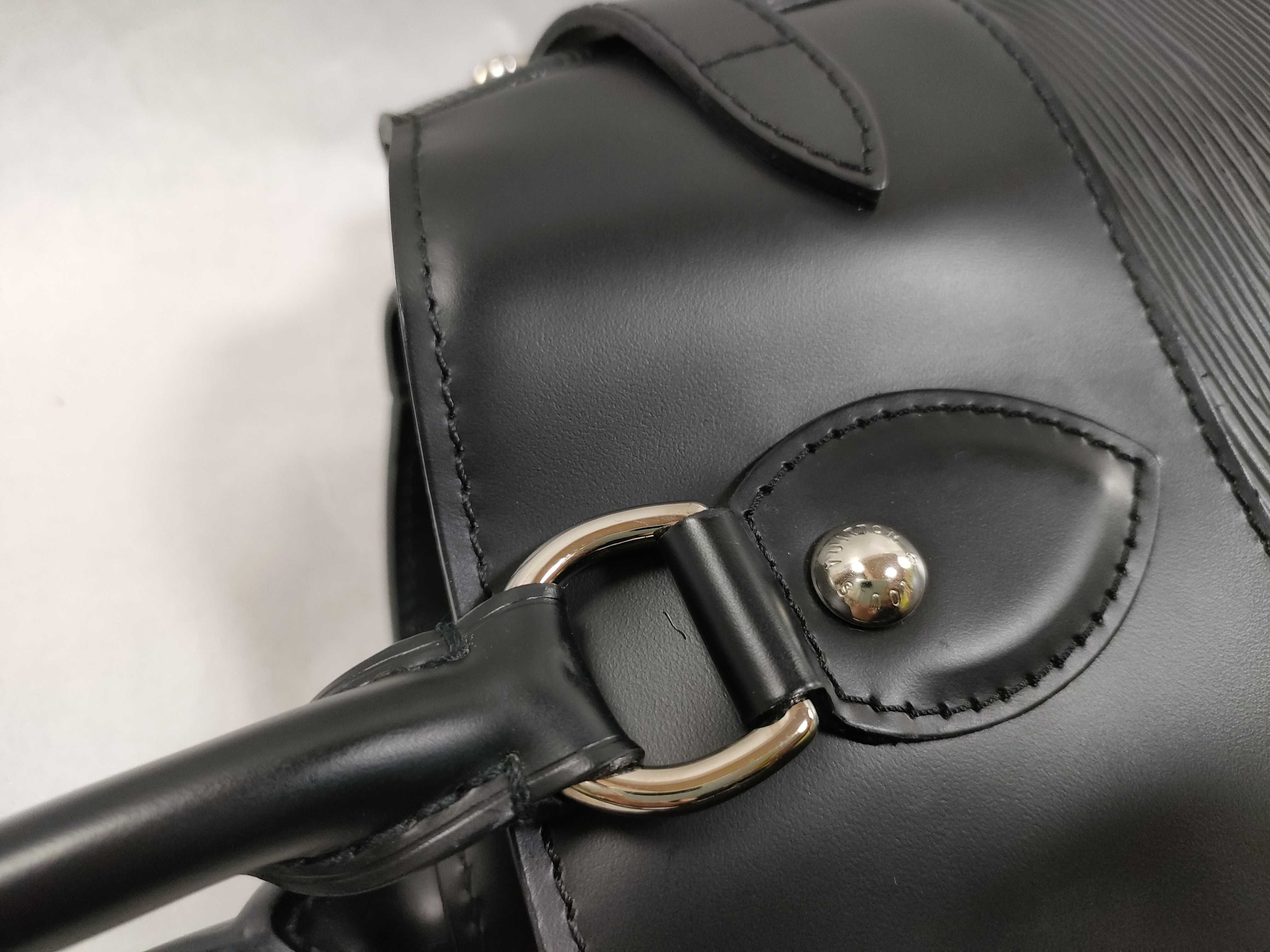 Epi Louis Vuitton Epi Passy PM M59262 Handbag — view 5