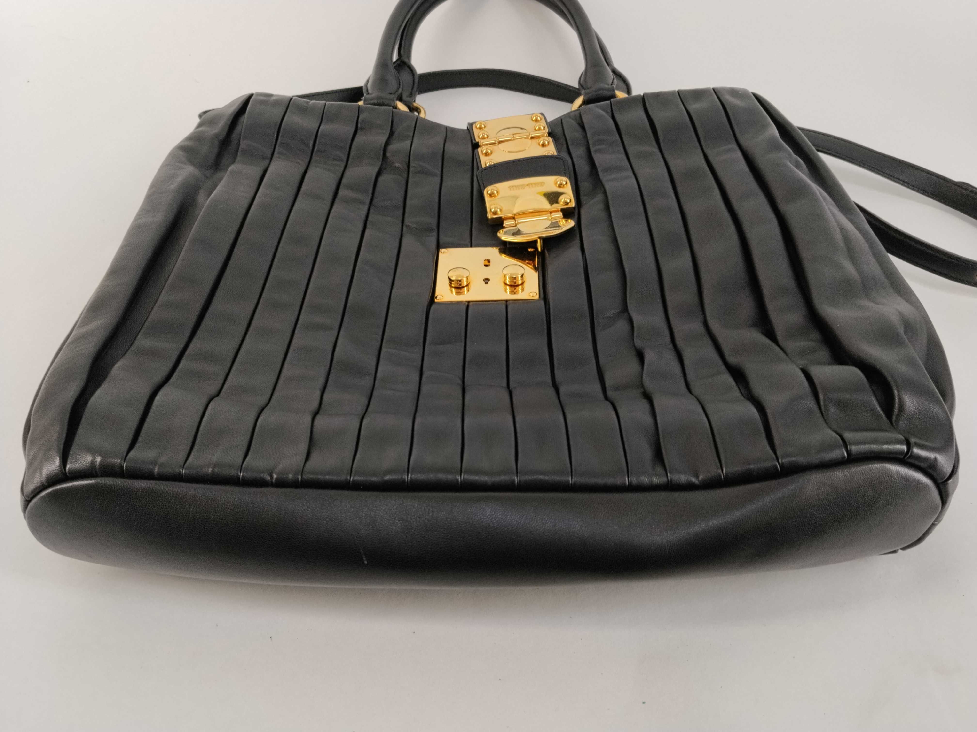 Leather Gathered 2-Way Tote Bag Shoulder Bag Black Tote Bag — view 7