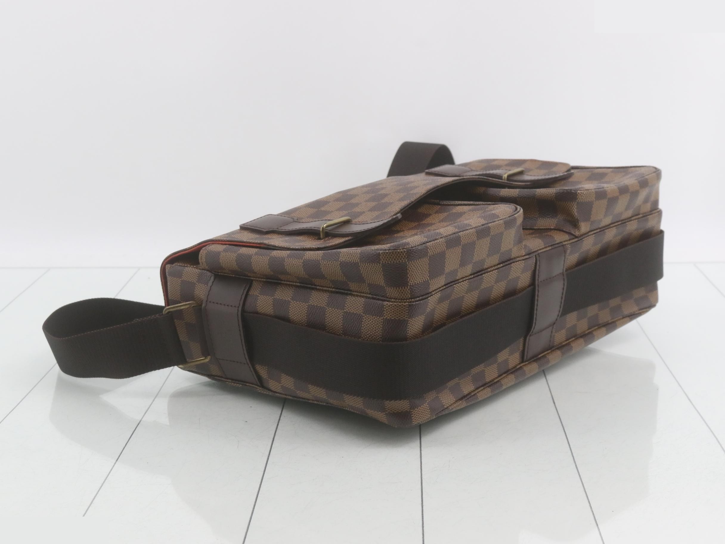 Damier Broadway Shoulder Bag — view 5
