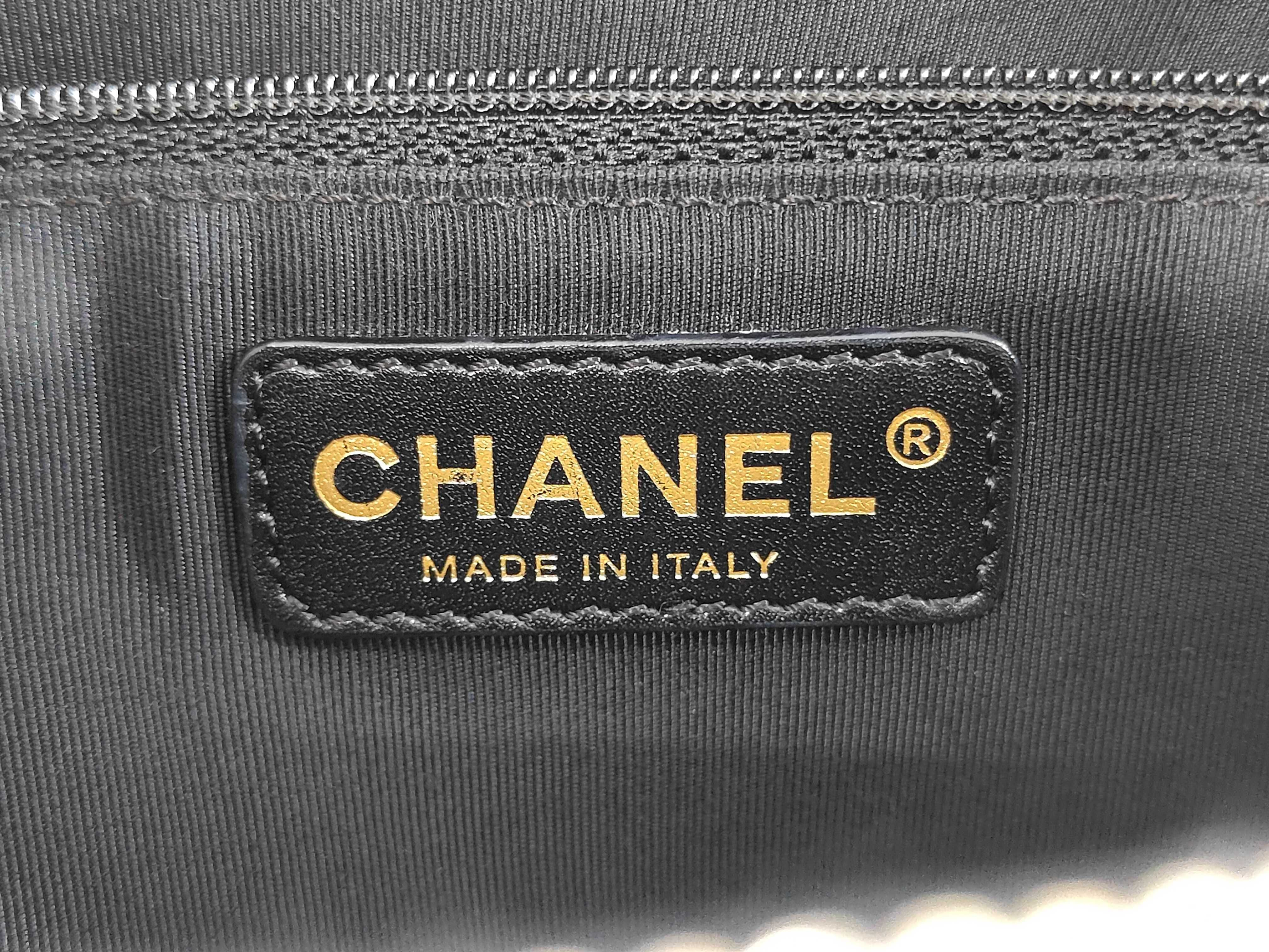 GST Chain Tote Bag — view 11