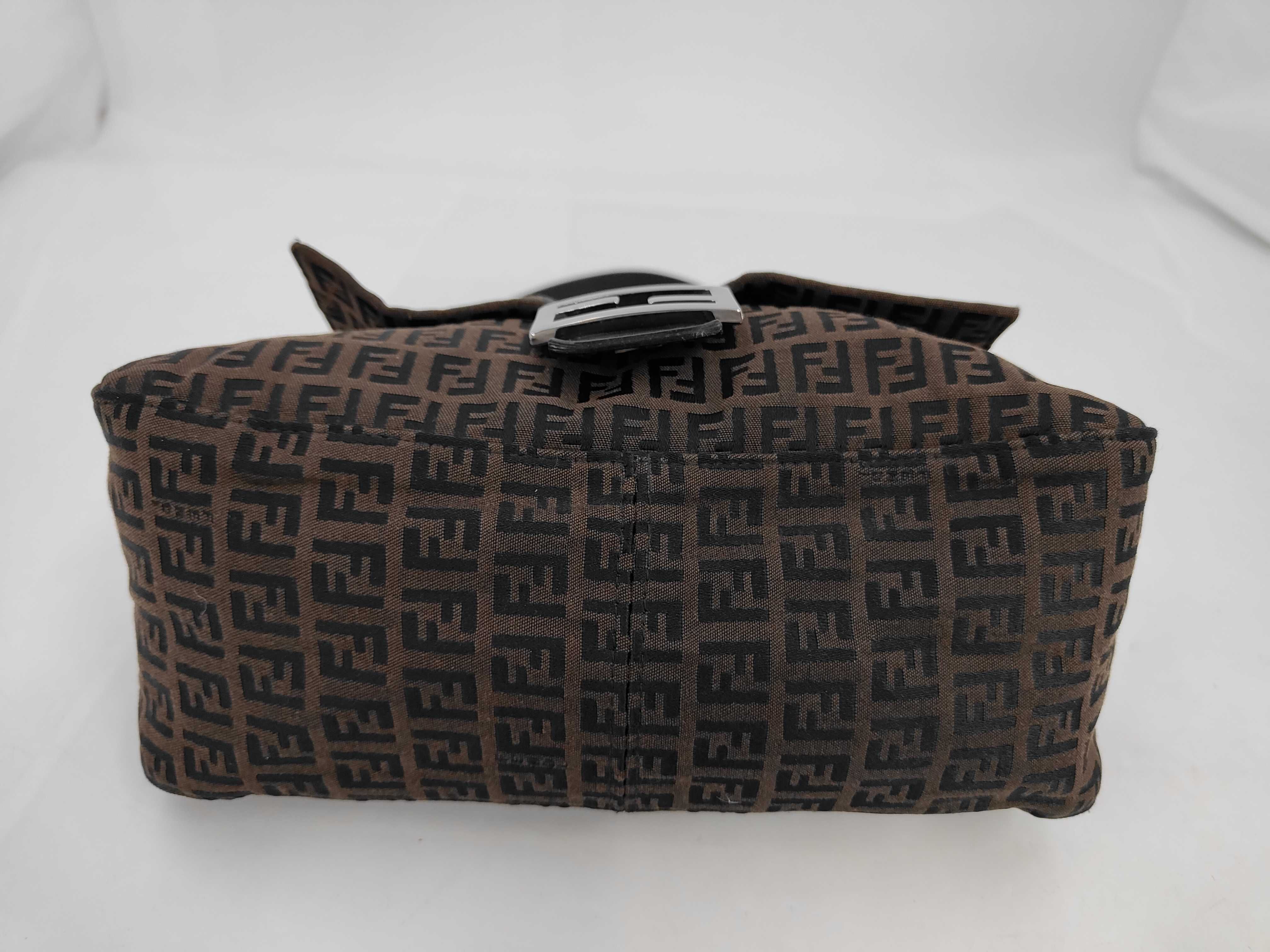 FF Logo Shoulder Bag Brown — view 3