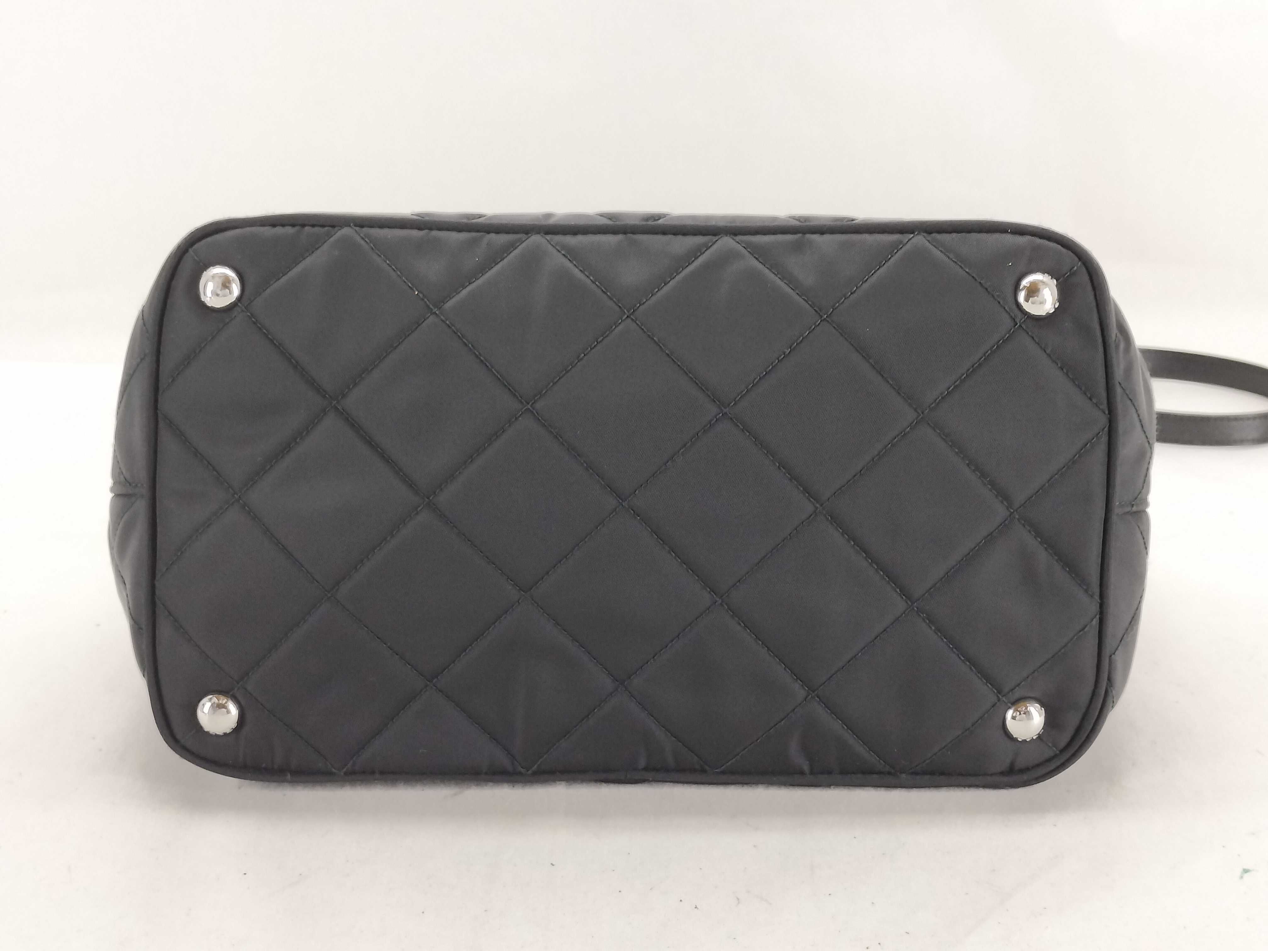 Nylon Chain Tote Bag 1BG740 Quilted Black Handbag Shoulder Bag — view 8